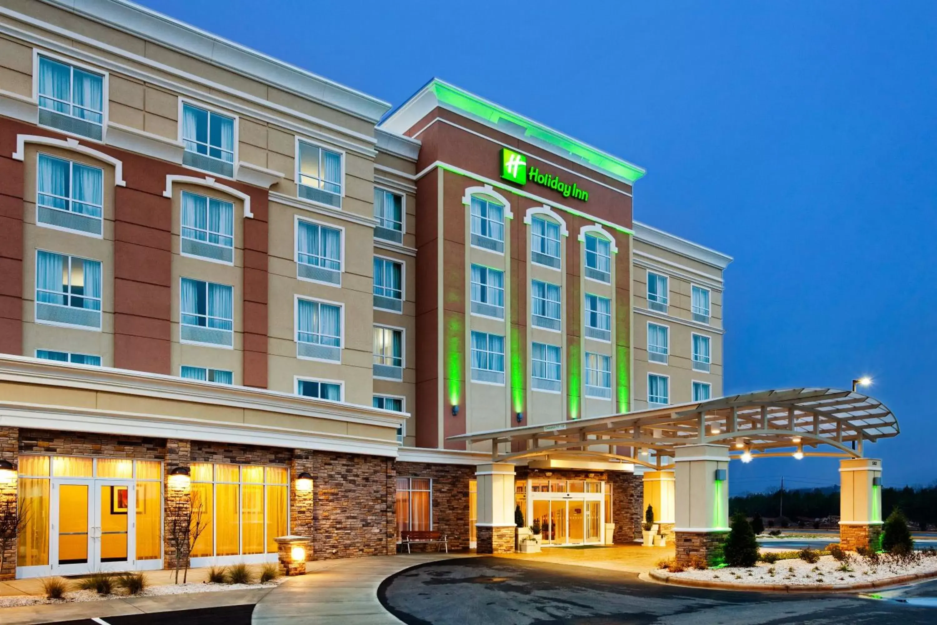 Property building in Holiday Inn Rock Hill, an IHG Hotel