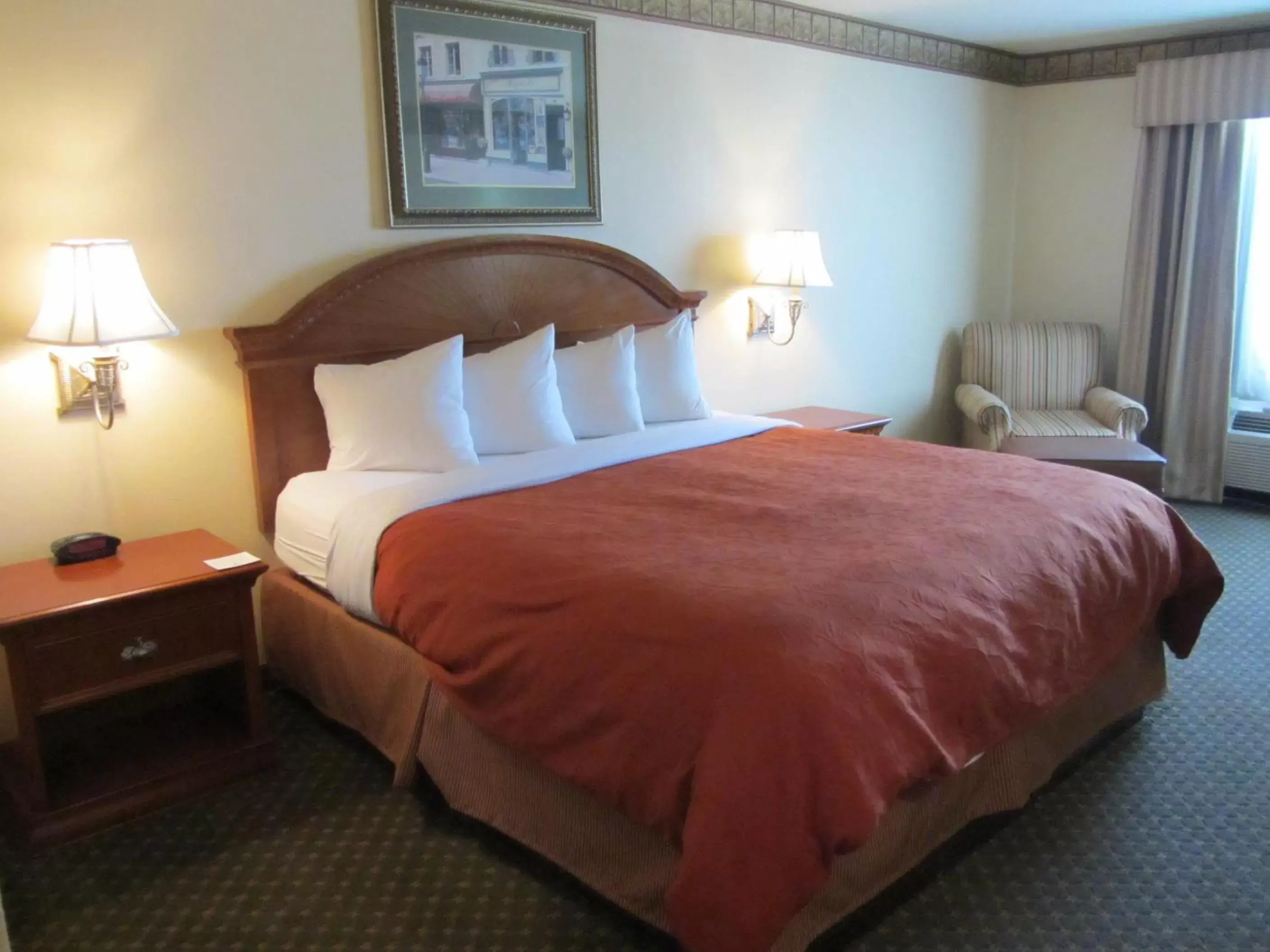 Bedroom, Bed in Country Inn & Suites by Radisson, Amarillo I-40 West, TX