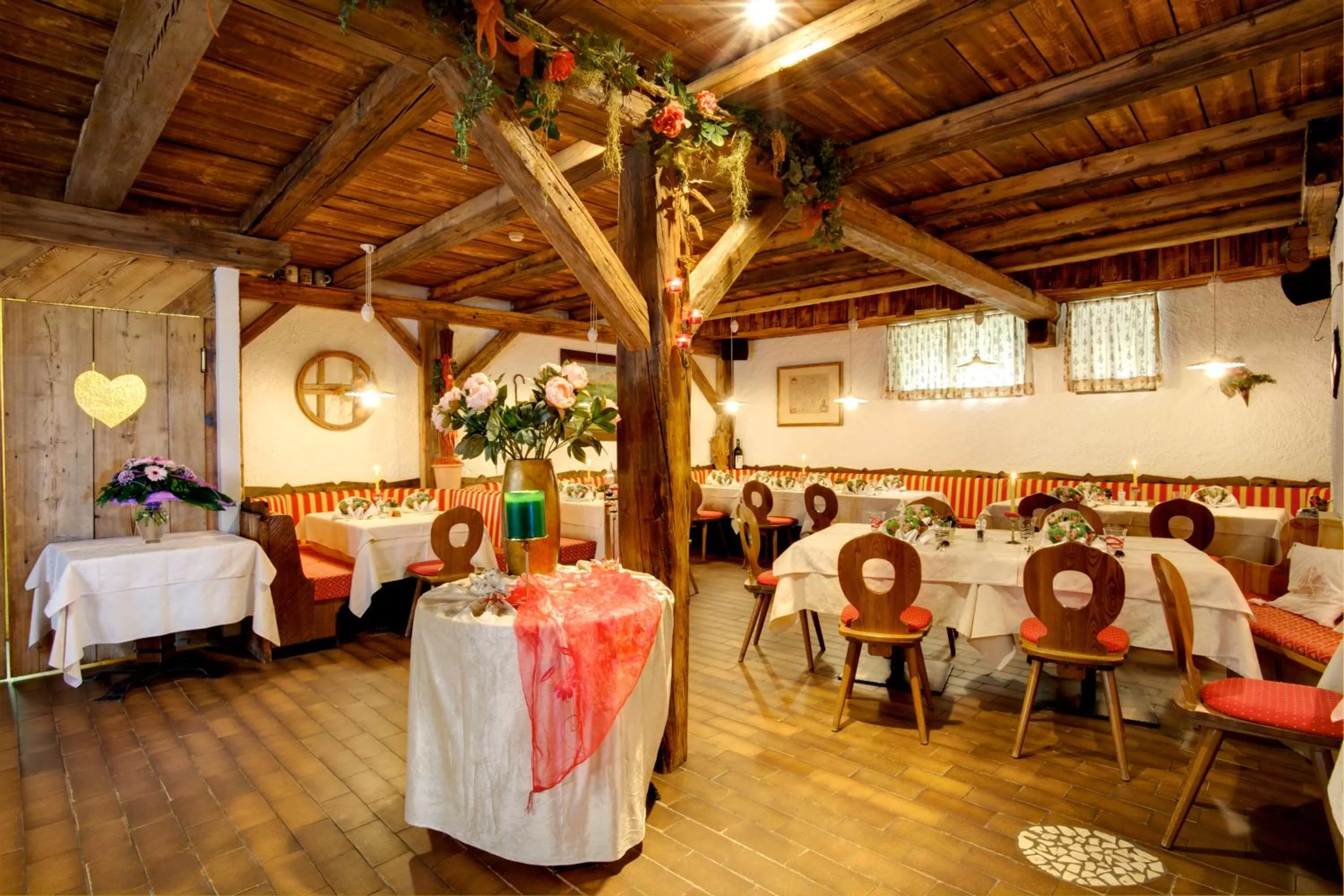 Restaurant/places to eat in Hotel Castel Latemar
