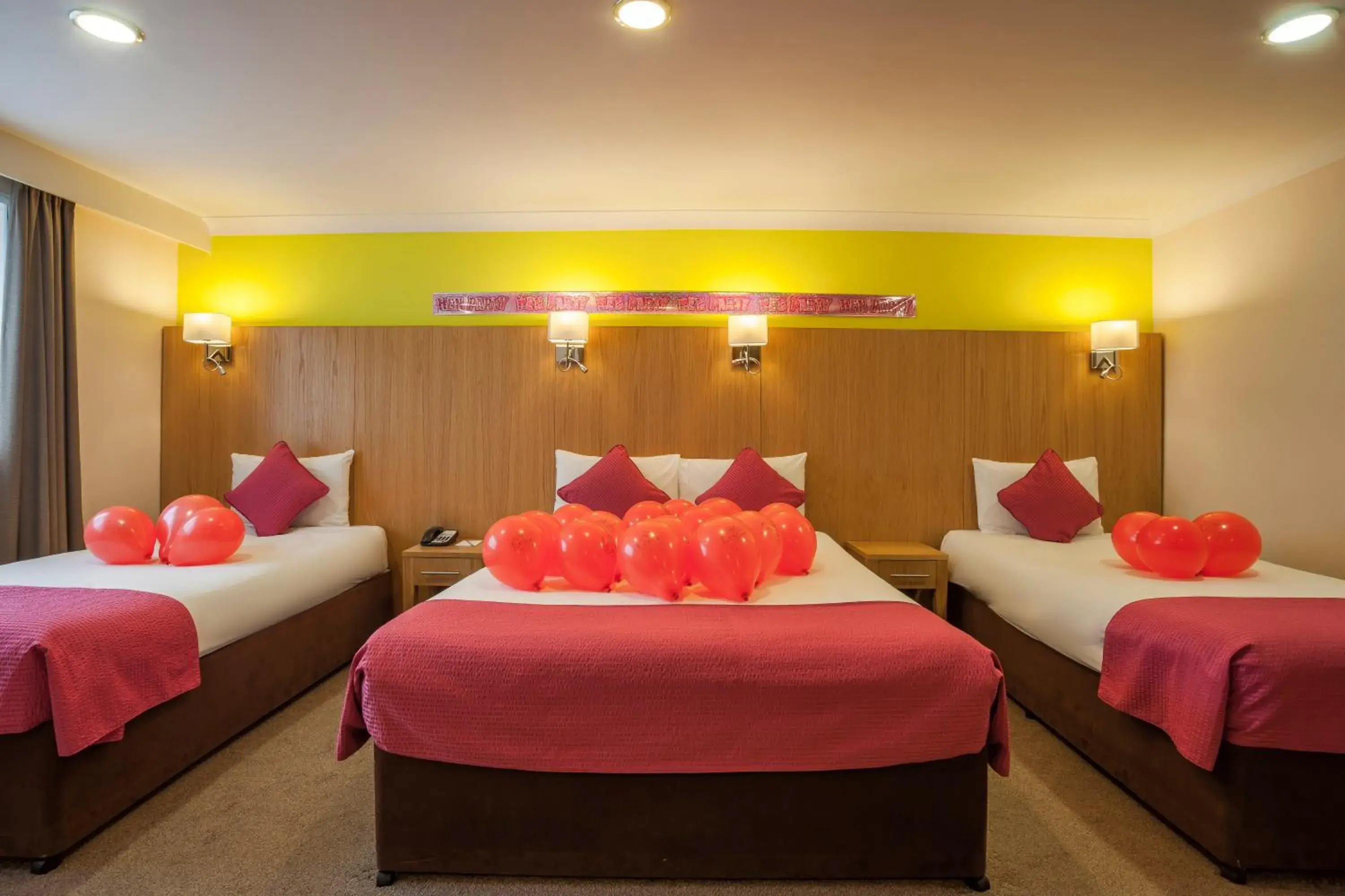 Bed in Skeffington Arms Hotel