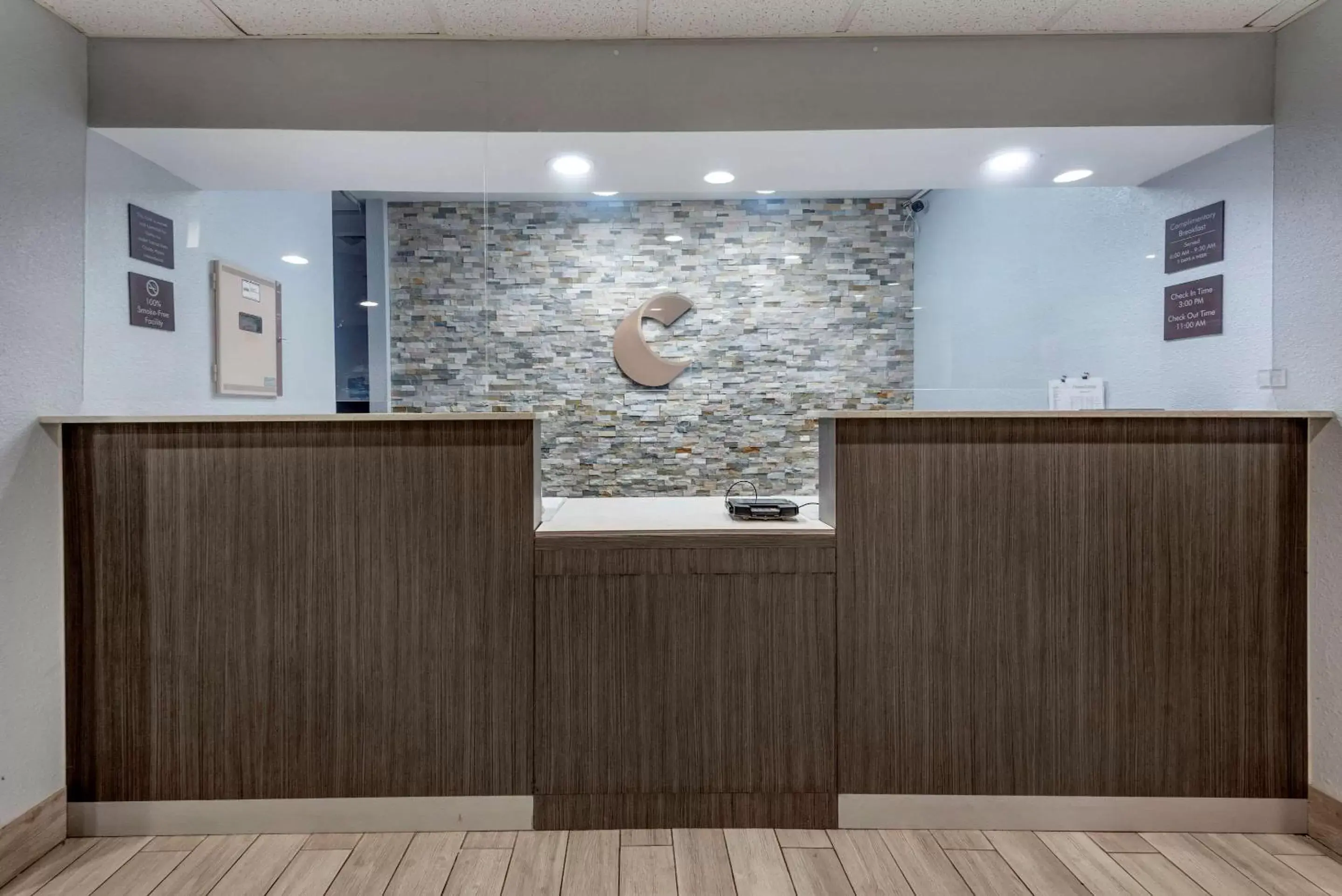 Lobby or reception, Lobby/Reception in Comfort Inn & Suites Liverpool-Clay
