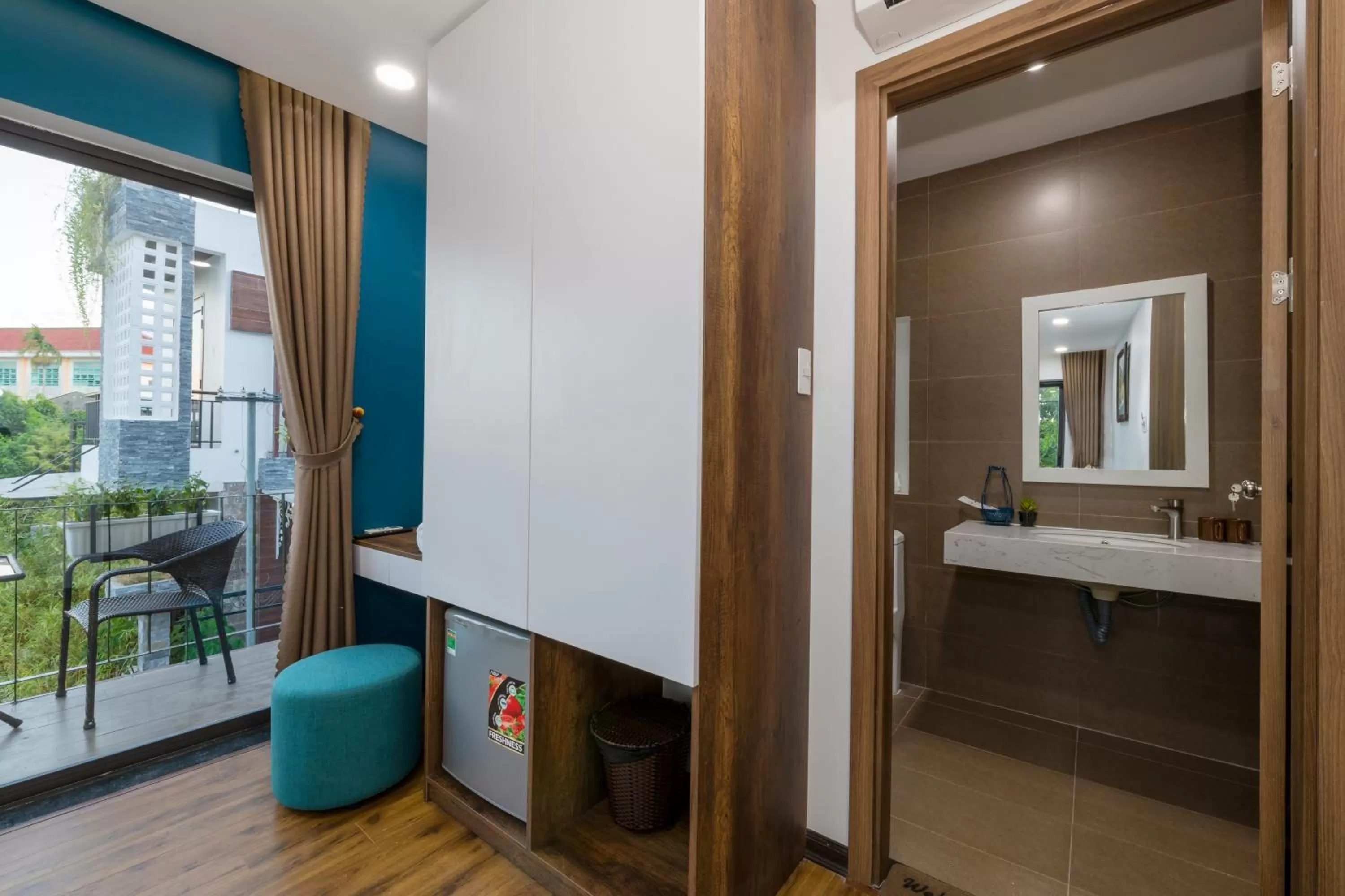 Bathroom in LENA HOMESTAY