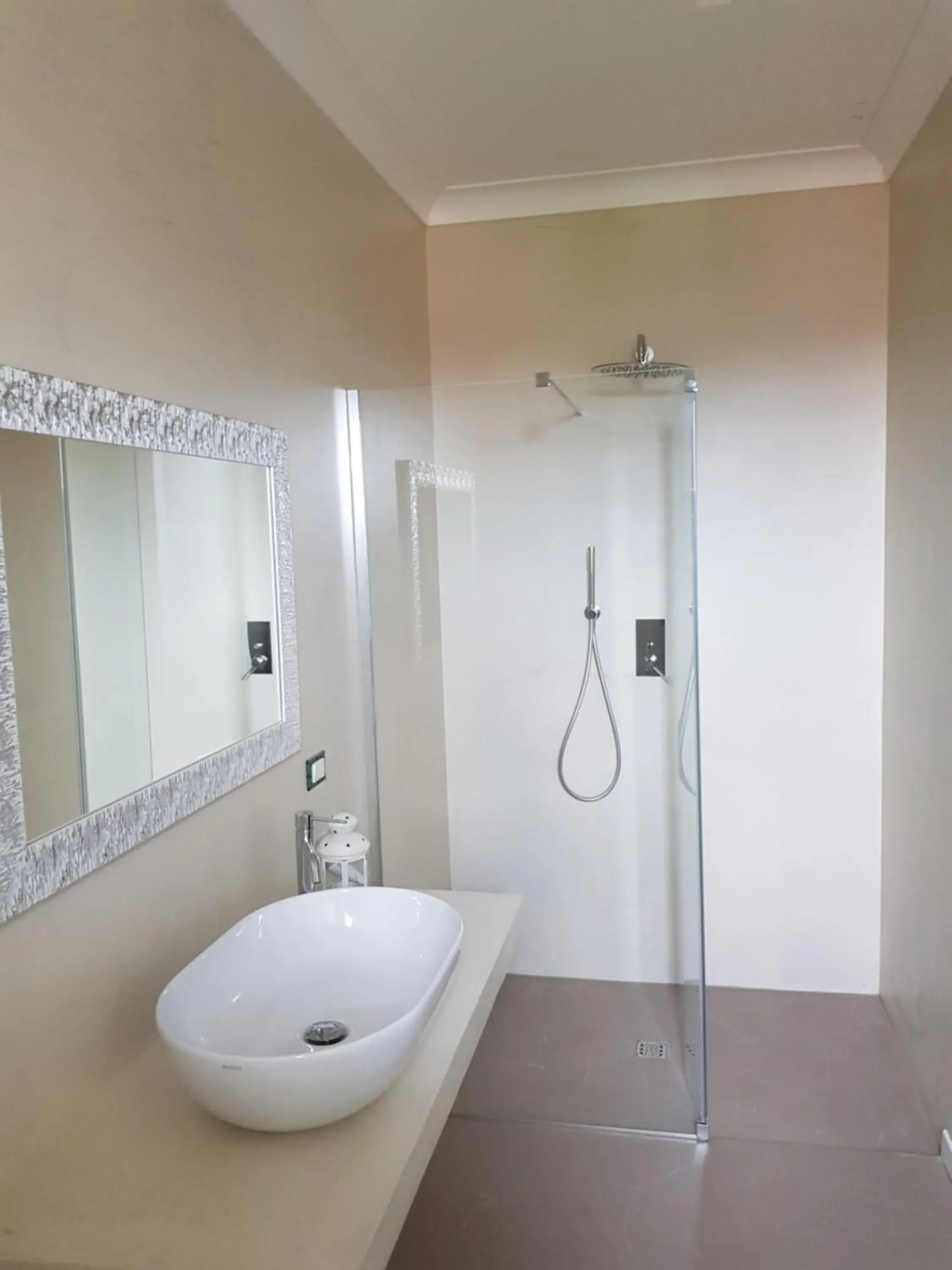 Bathroom in Residence Hotel Venus Suites