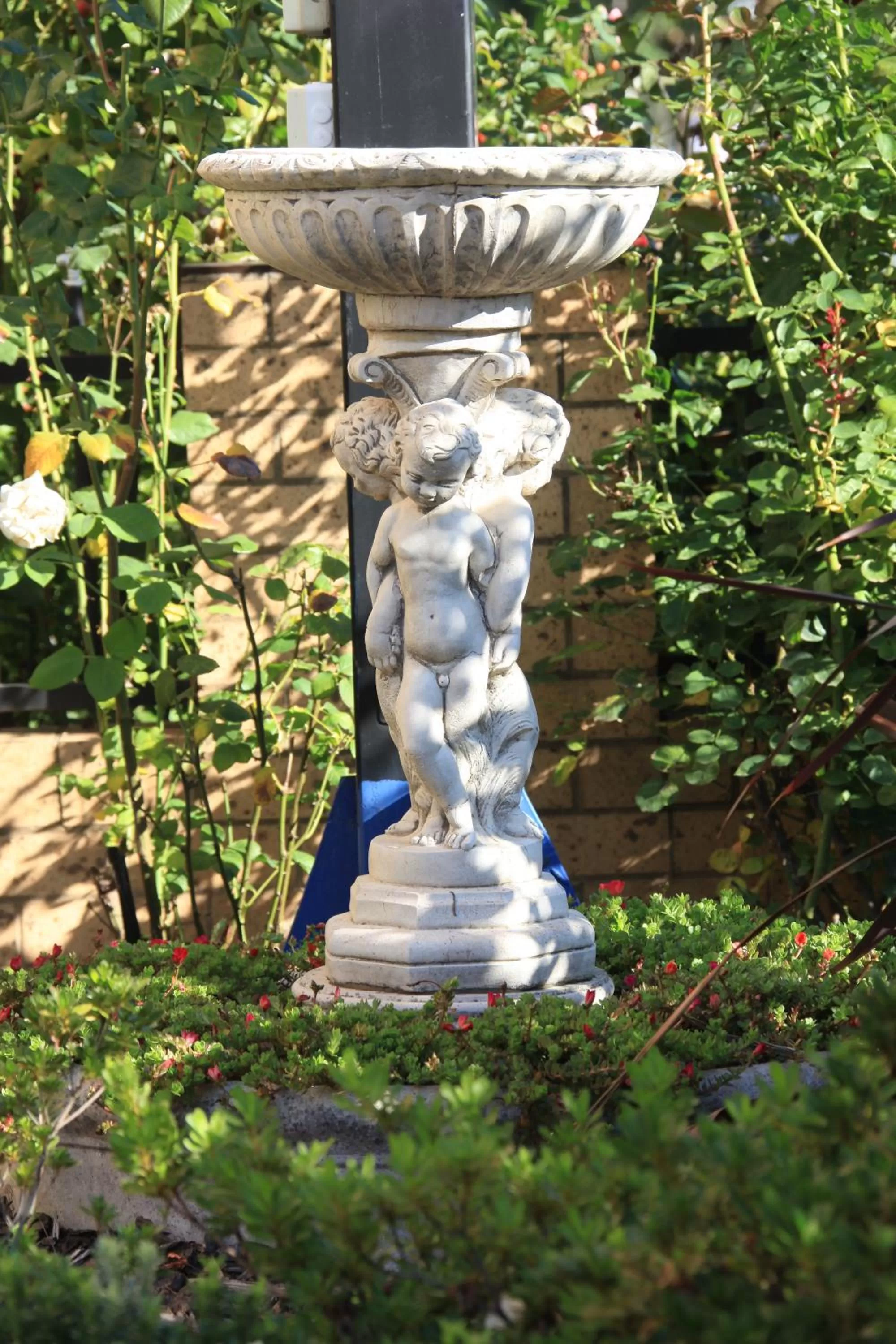 Decorative detail in Belltower Motor Inn