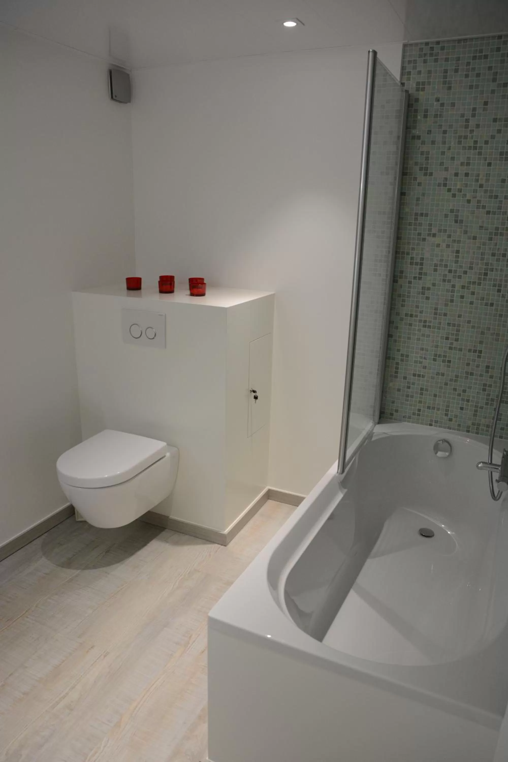 Superior Twin Room with City View in B&B Herenhuis