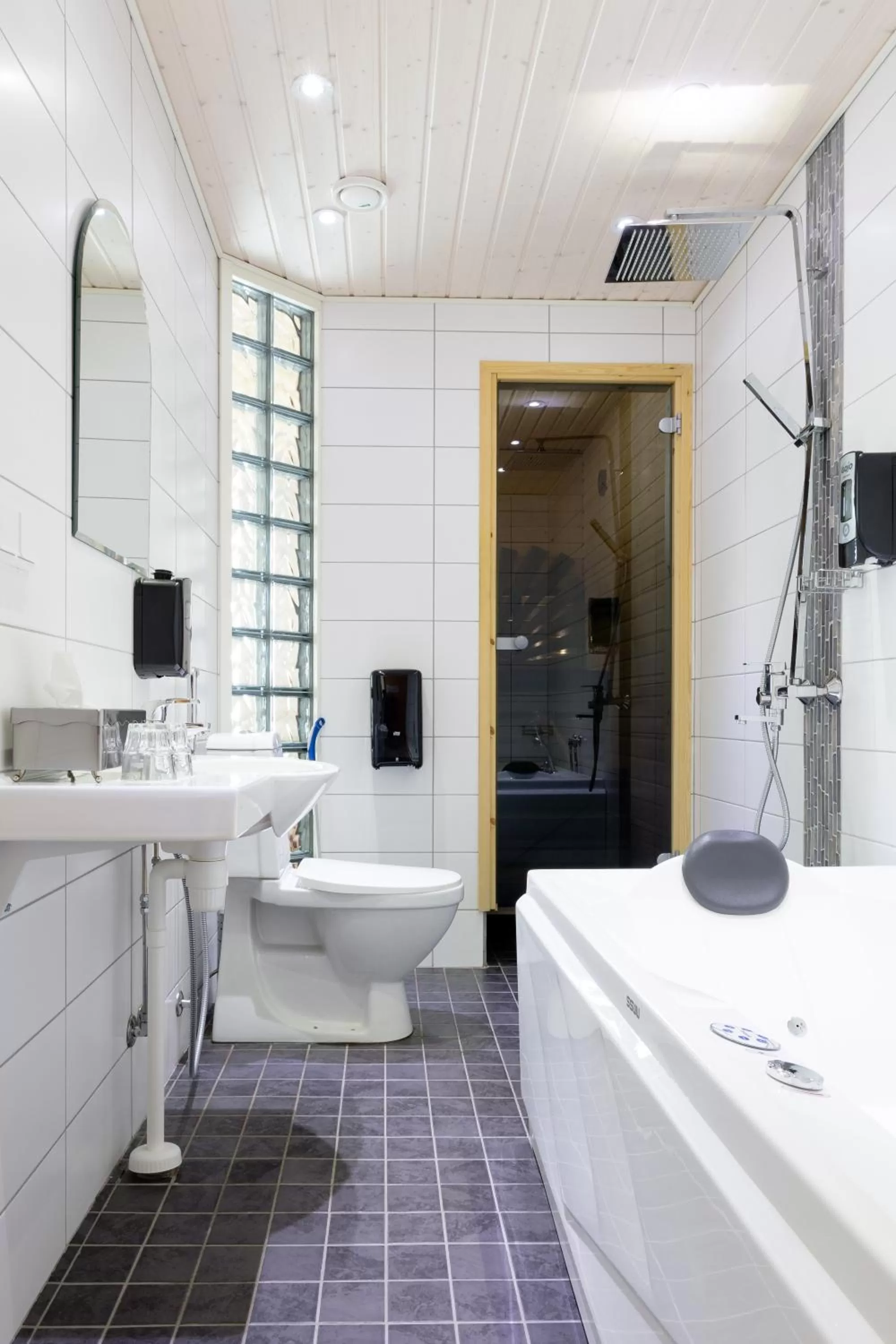 Decorative detail in Samantta Hotel & Restaurant