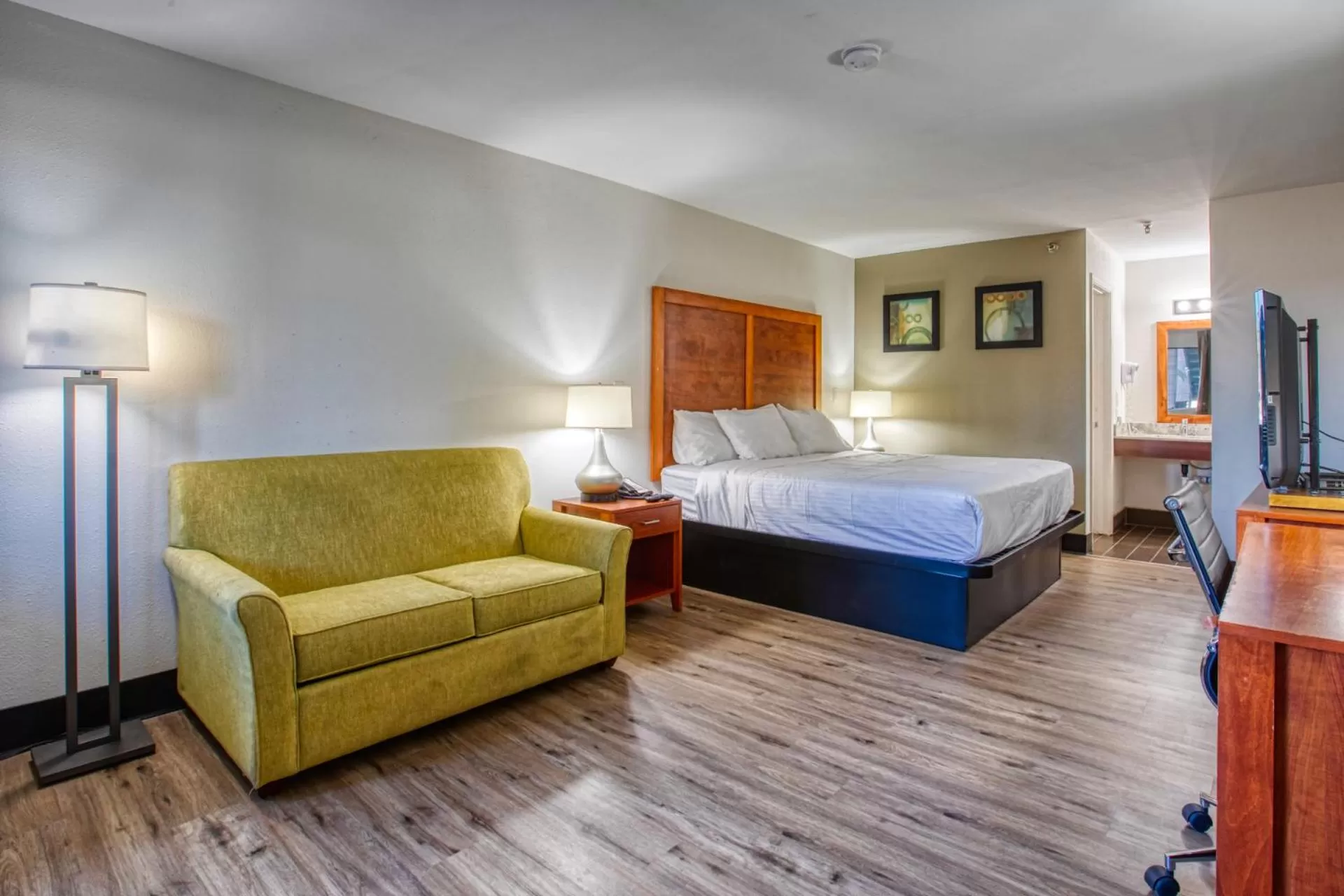 The Hotel Serene Glendale Peoria, Surestay Collection by Best Western