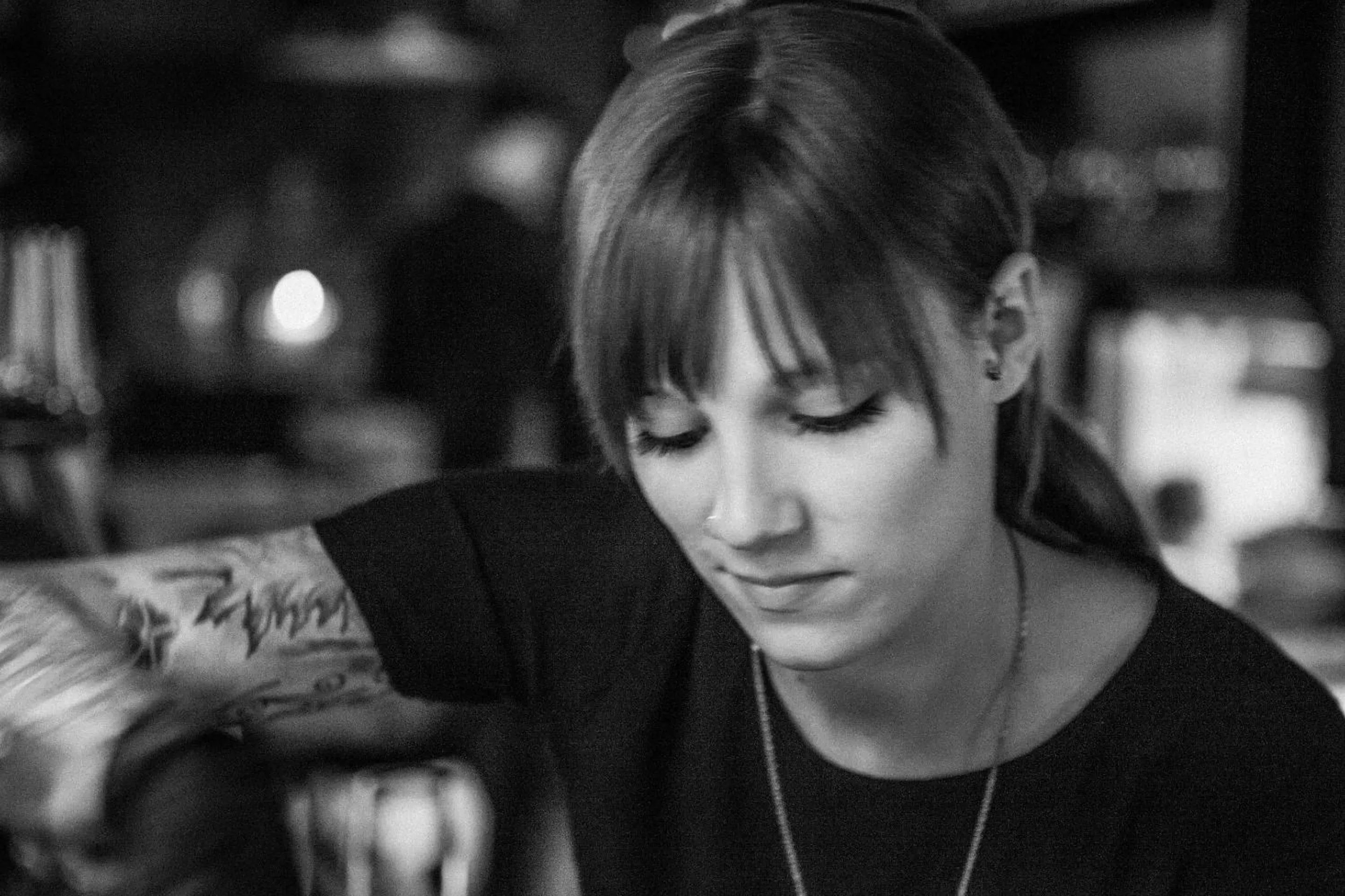 People in Hafen 17 Hotel Küche Bar