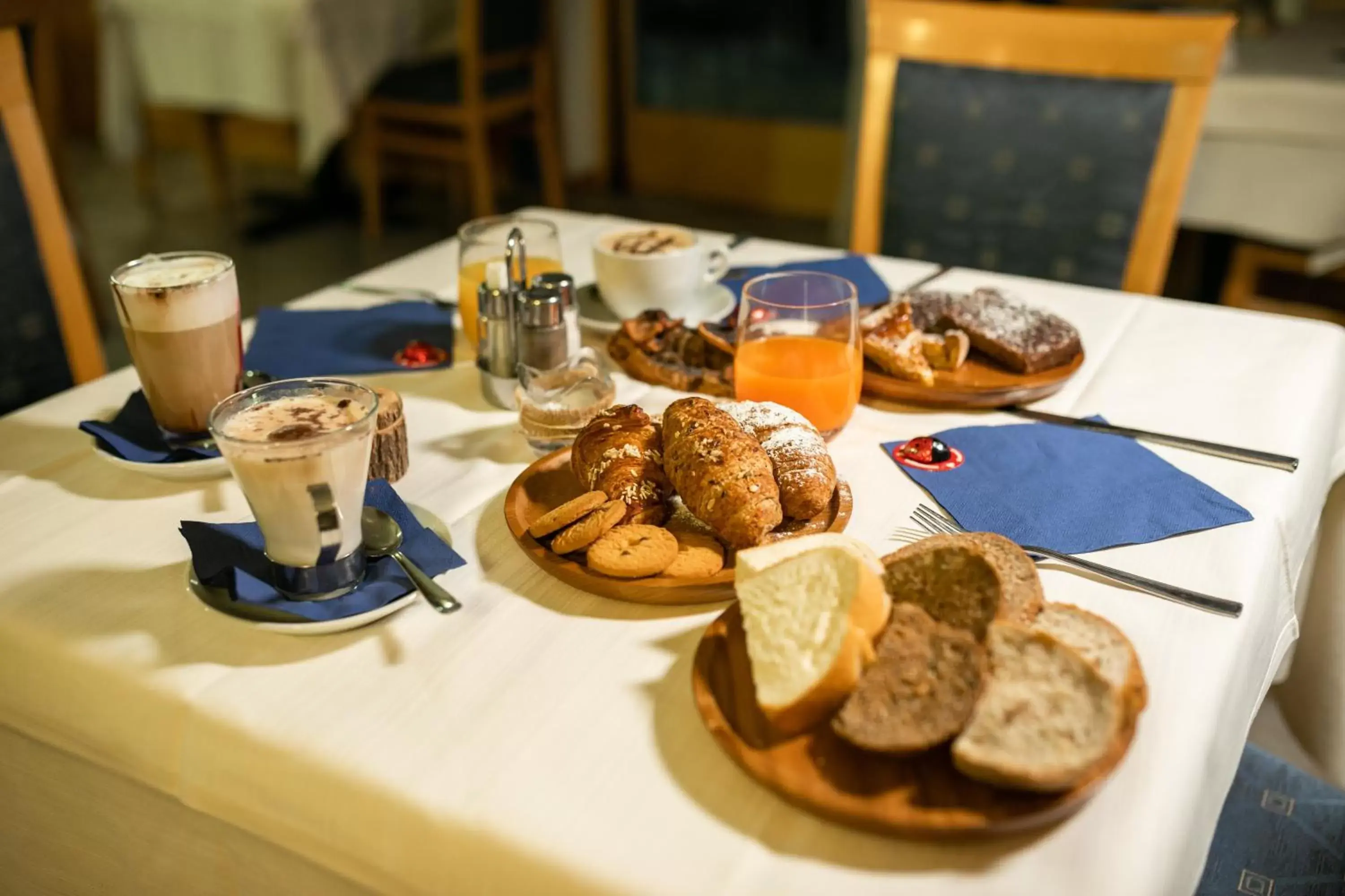 Breakfast in Hotel Bellamonte