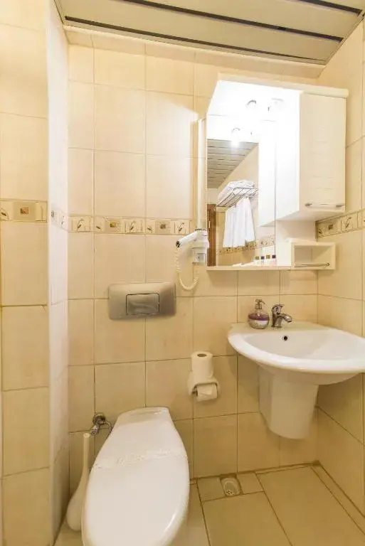 Bathroom in Deniz Houses