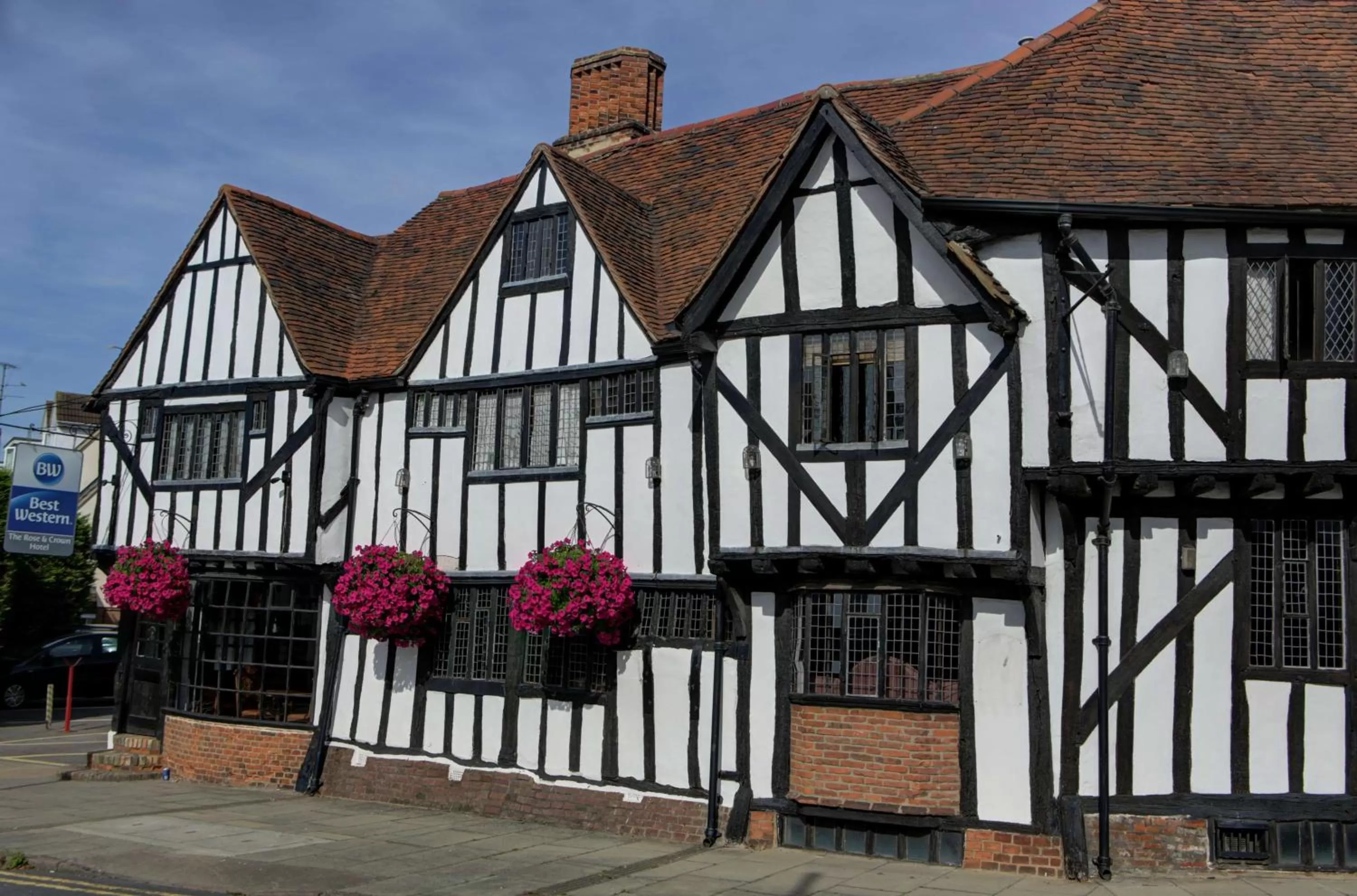 Property building in Best Western The Rose & Crown Hotel