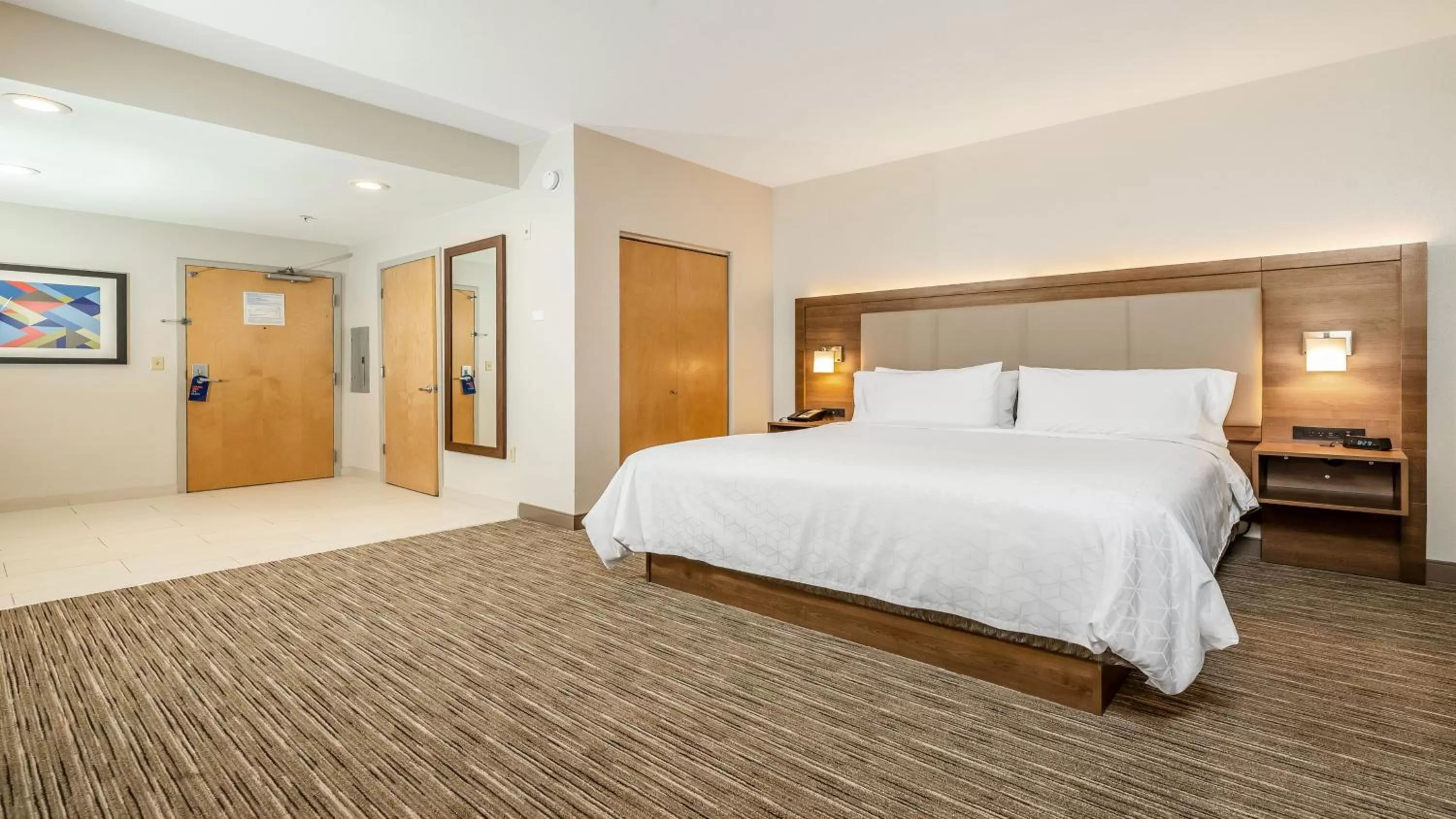 Photo of the whole room, Bed in Holiday Inn Express Fremont - Milpitas Central by IHG