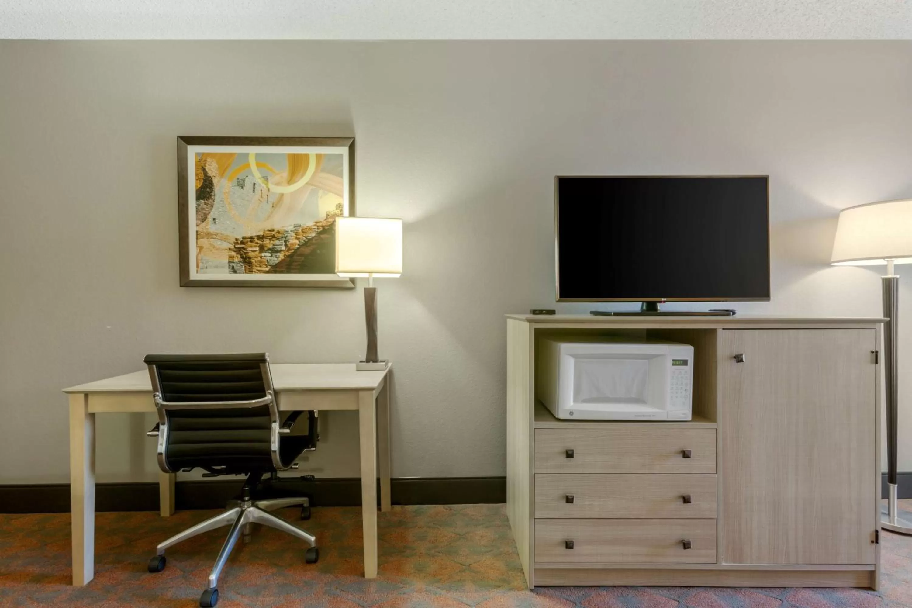 Bedroom in Best Western Pecos Inn