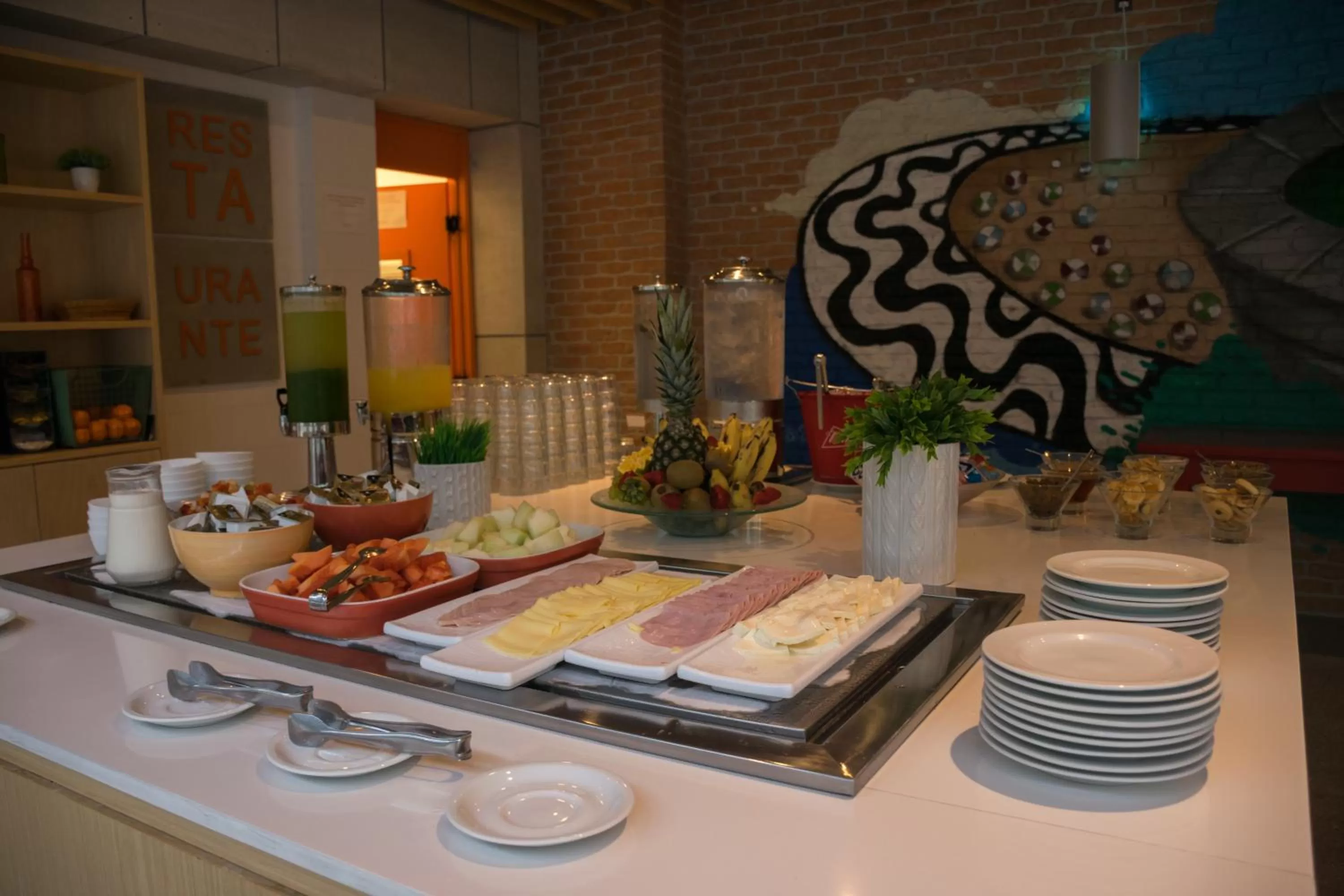 Restaurant/places to eat in Ribalta Hotel Barra da Tijuca by Atlantica