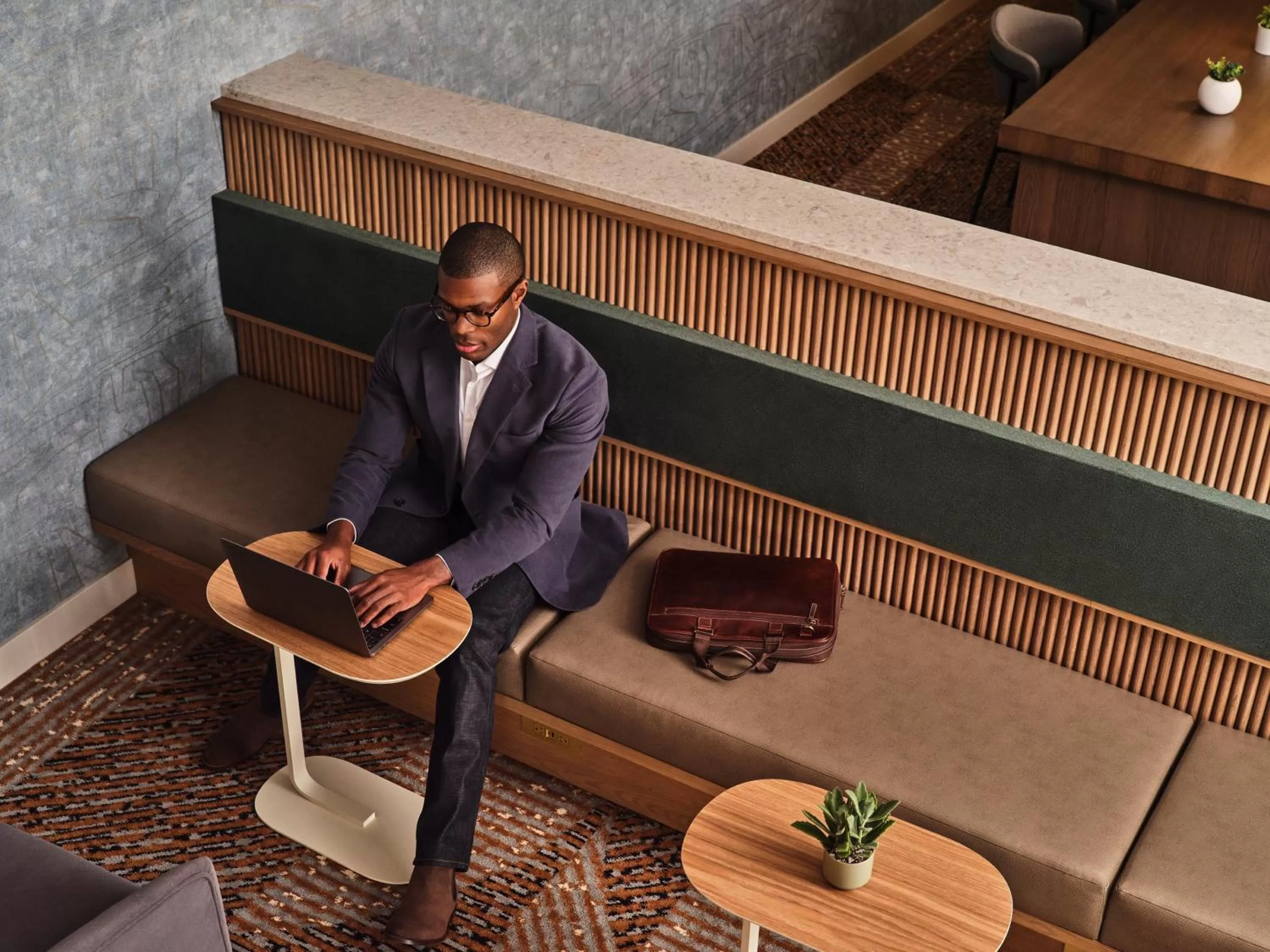 Property building in Holiday Inn Chicago O'Hare - Rosemont by IHG