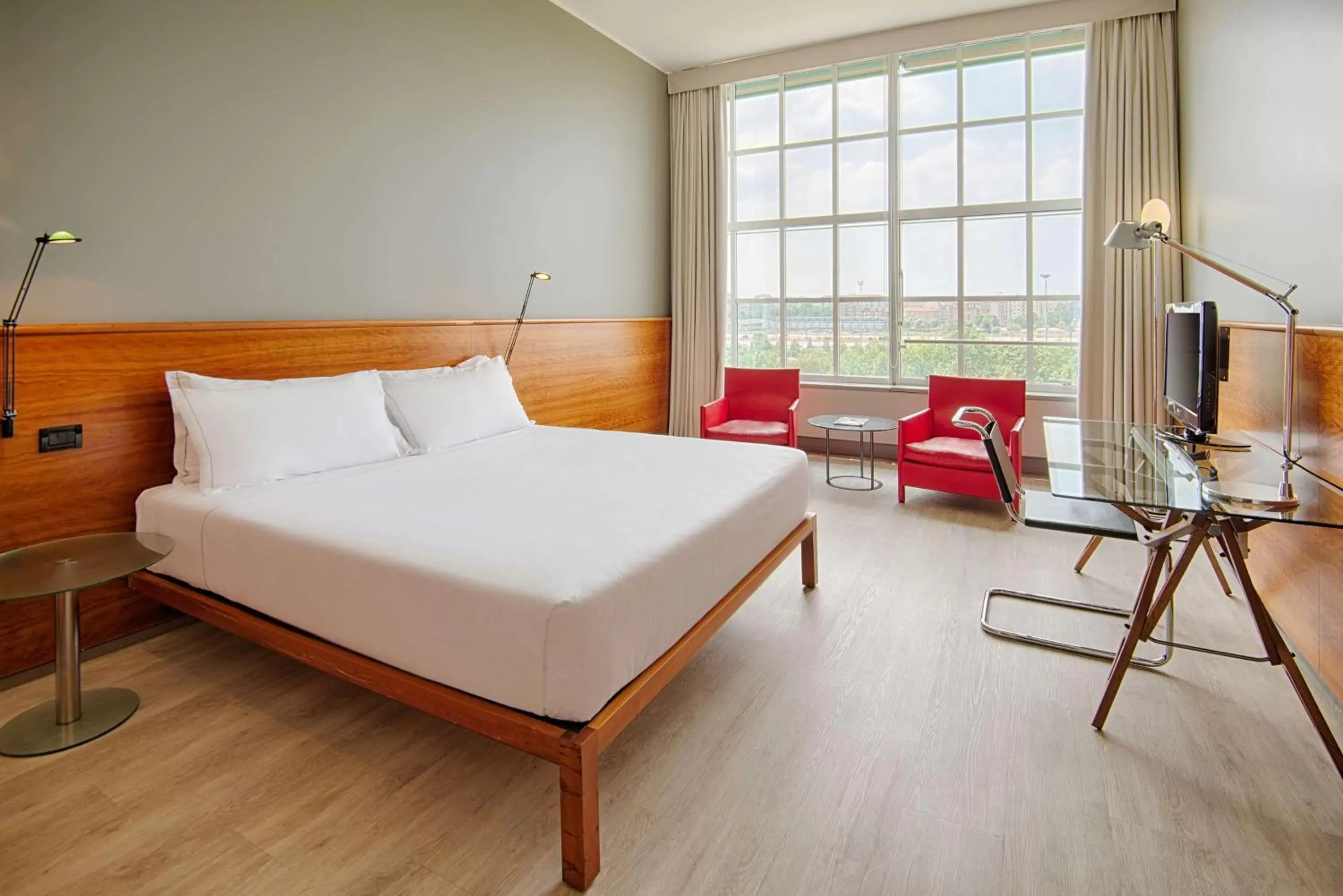 Bedroom, Bed in NH Torino Lingotto Congress