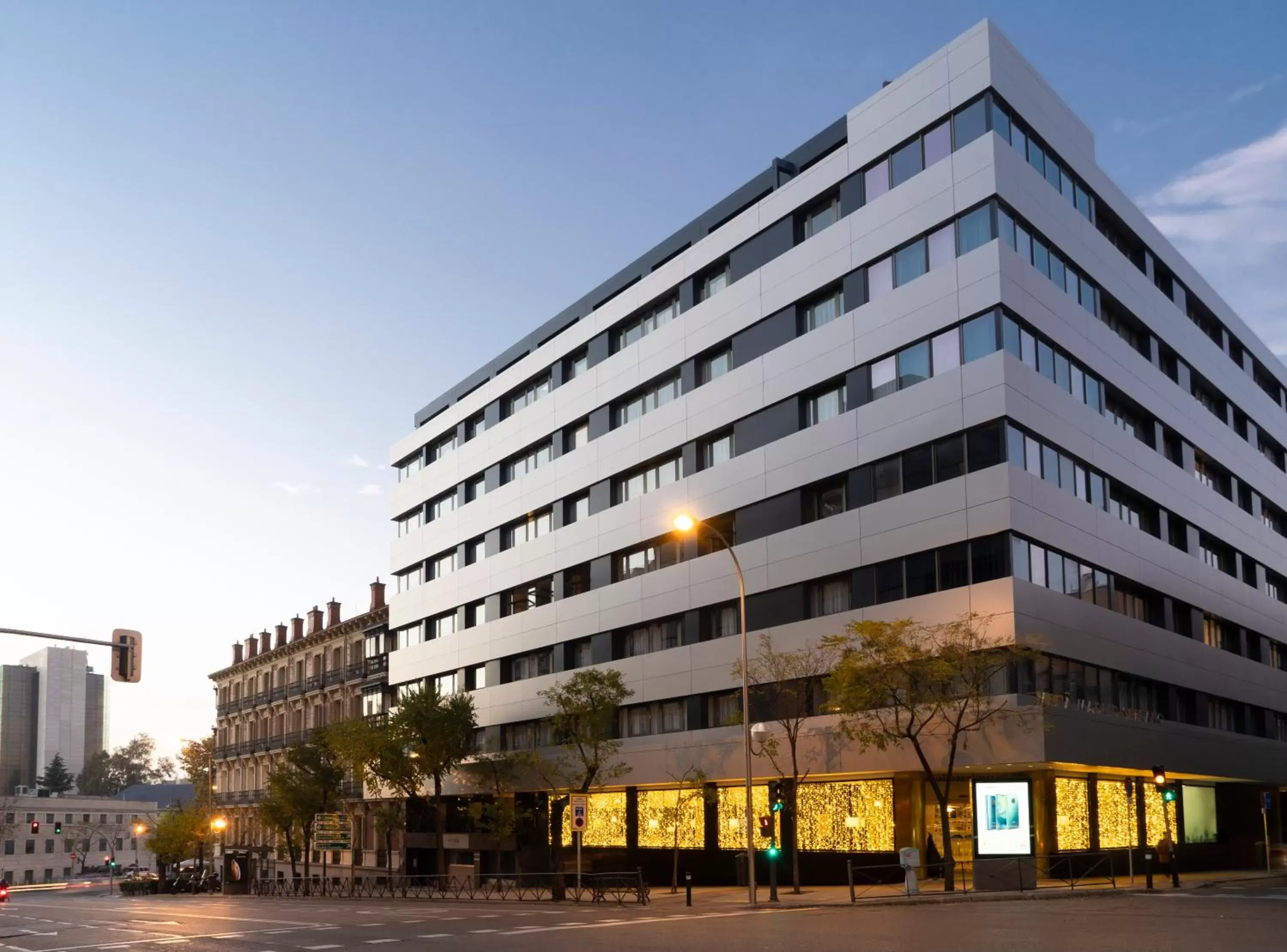 Facade/entrance in Melia Madrid Serrano Facade/entrance in Melia Madrid Serrano