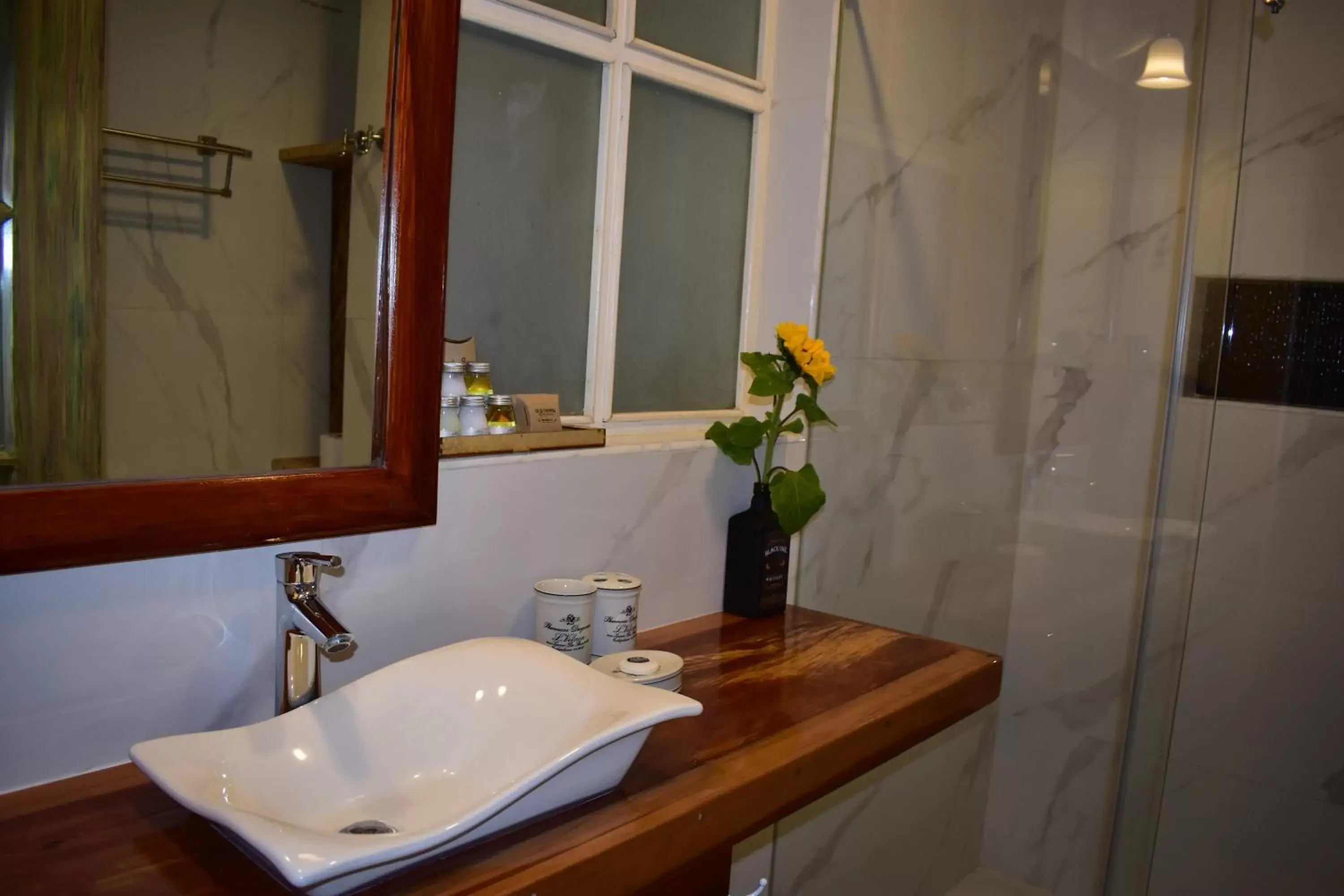 Bathroom in Old Town Quito Suites, Apartments & Boutique Hotel