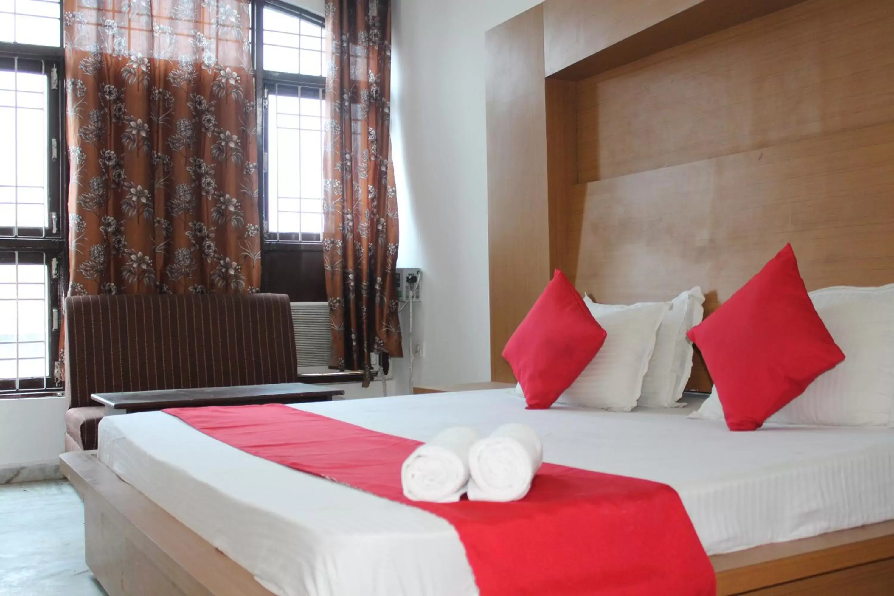 Bed in Trimrooms @ Katra Railway Station Bed in Trimrooms @ Katra Railway Station