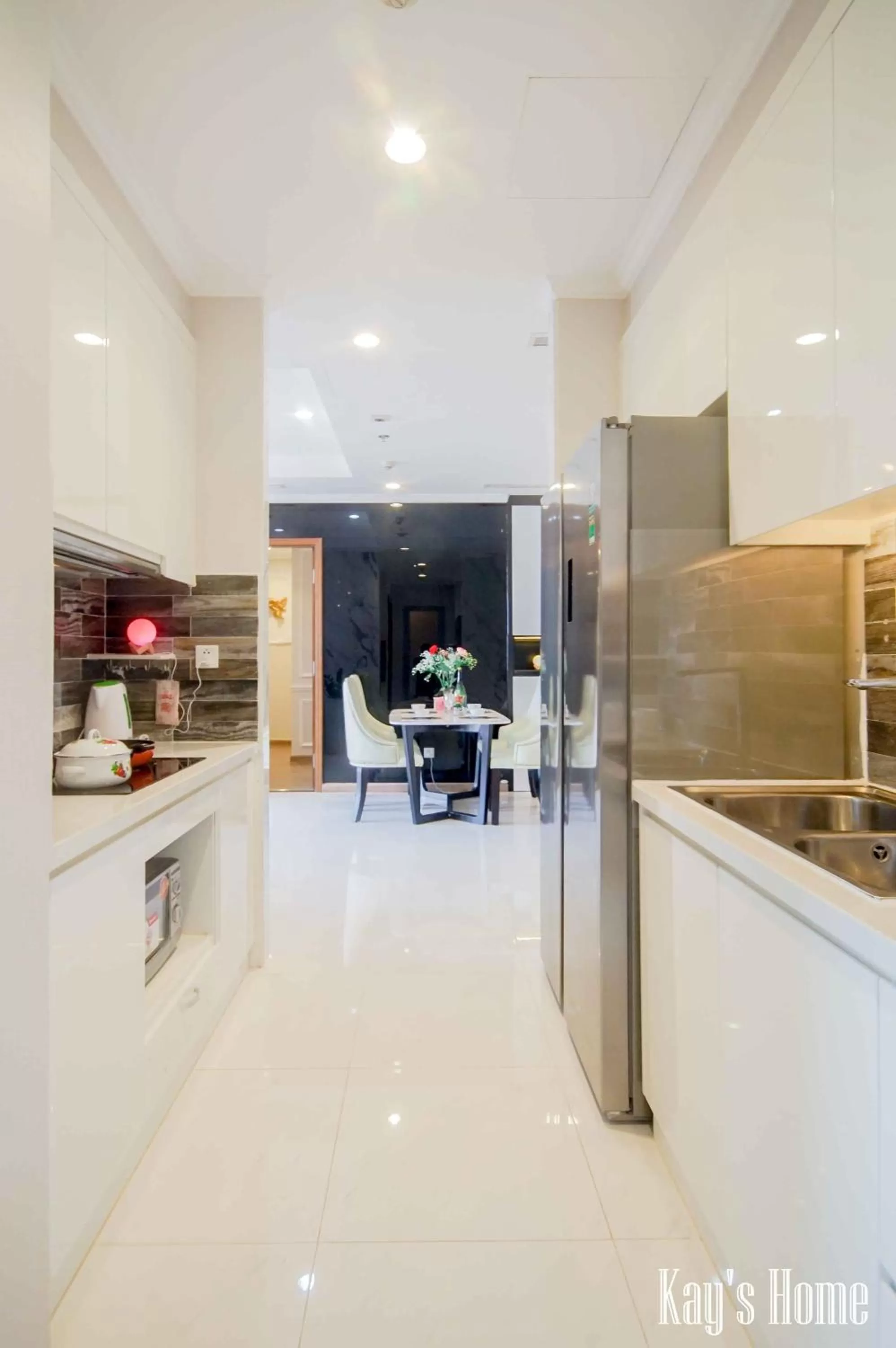 Kitchen or kitchenette, Kitchen/Kitchenette in Vinhomes Central Park-Nice Homes