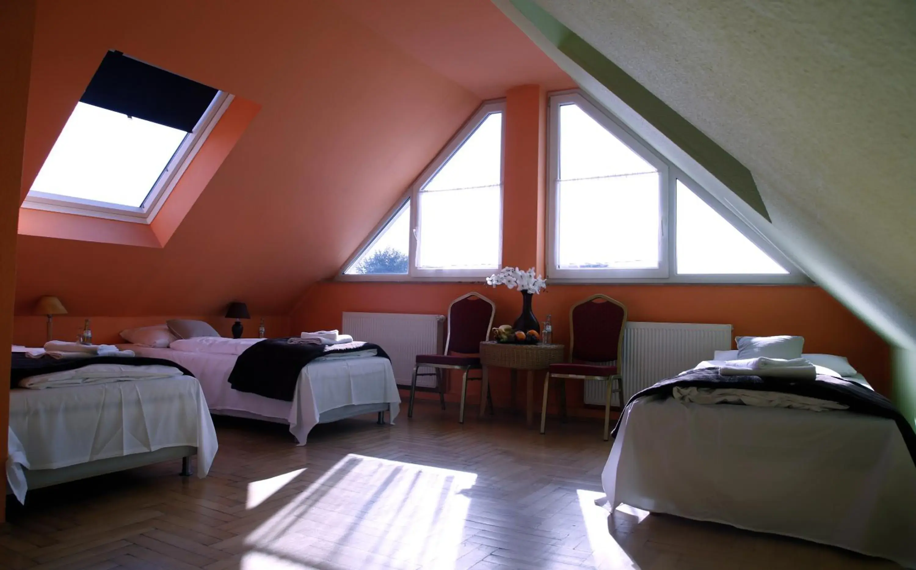 Bedroom in Garni Hotel Rödelheimer Hof