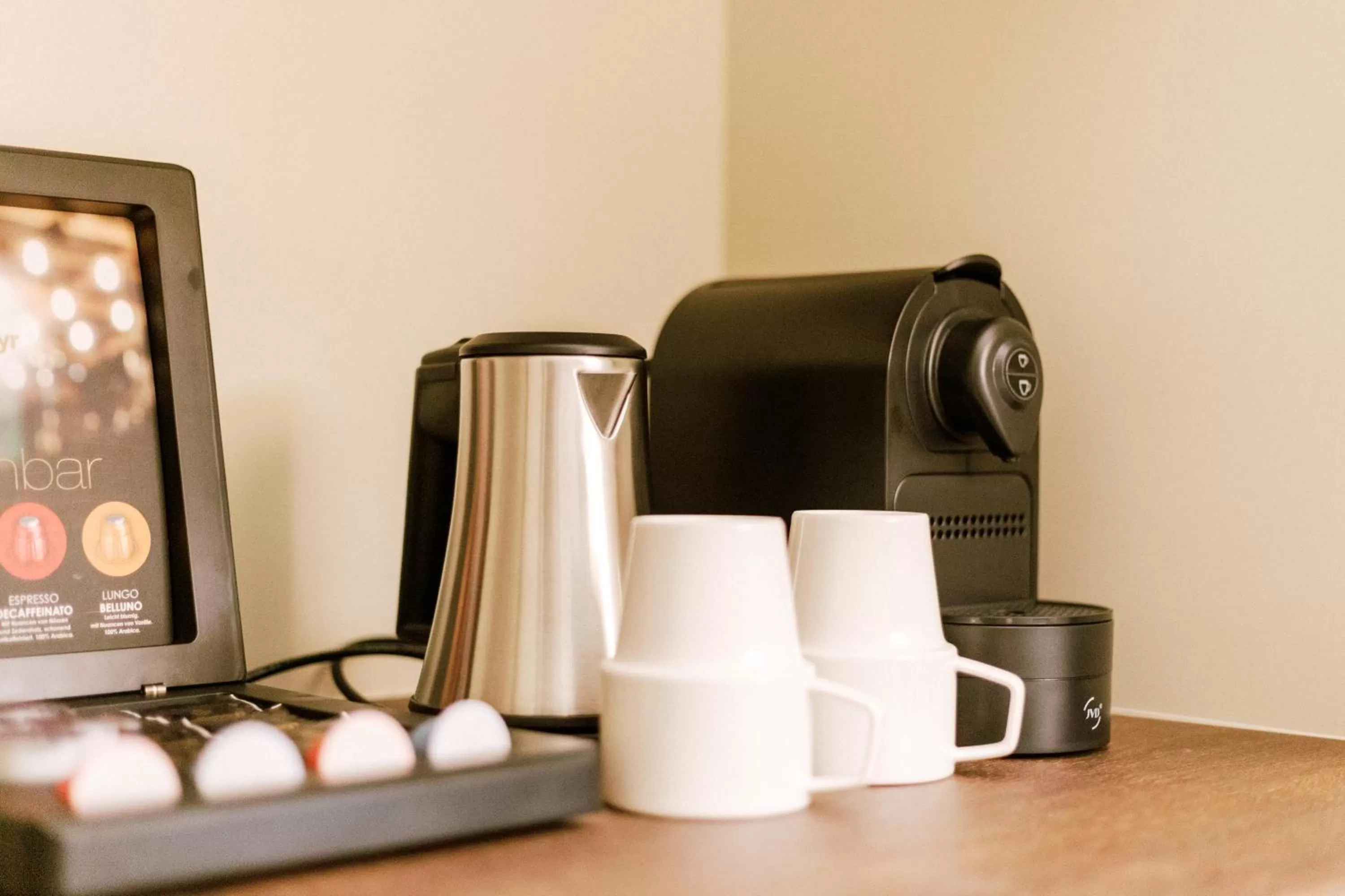Coffee/tea facilities in Hotel am Zoo