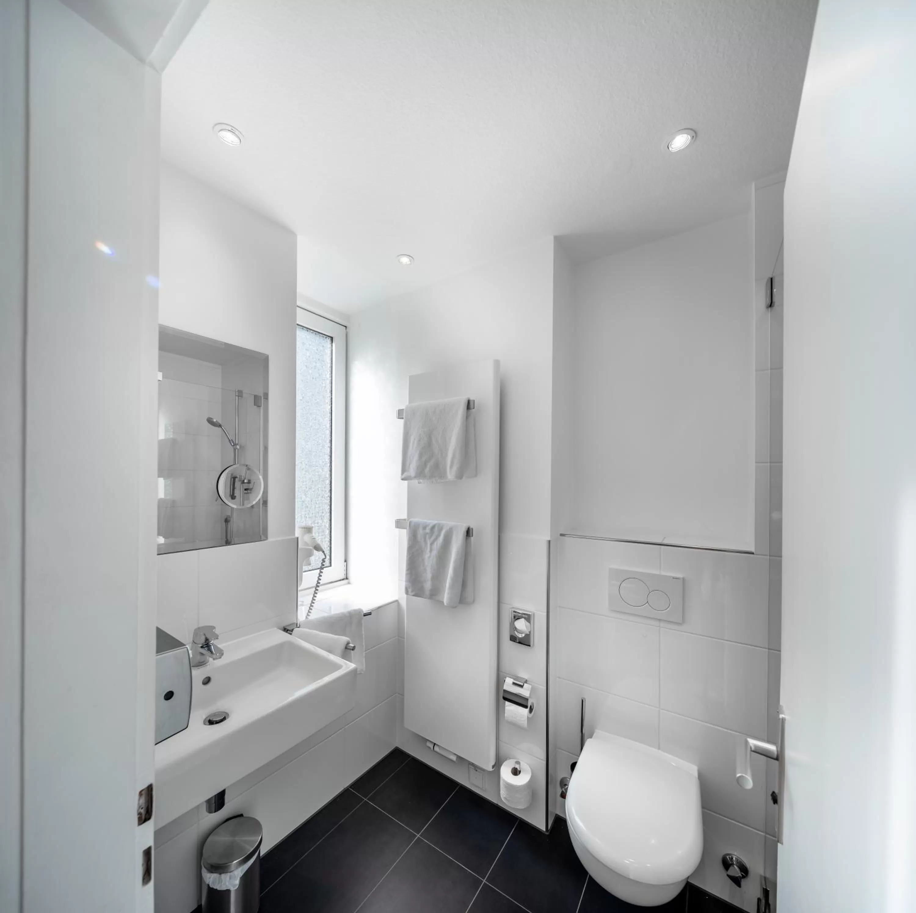 Shower in acor Boutique Hotel