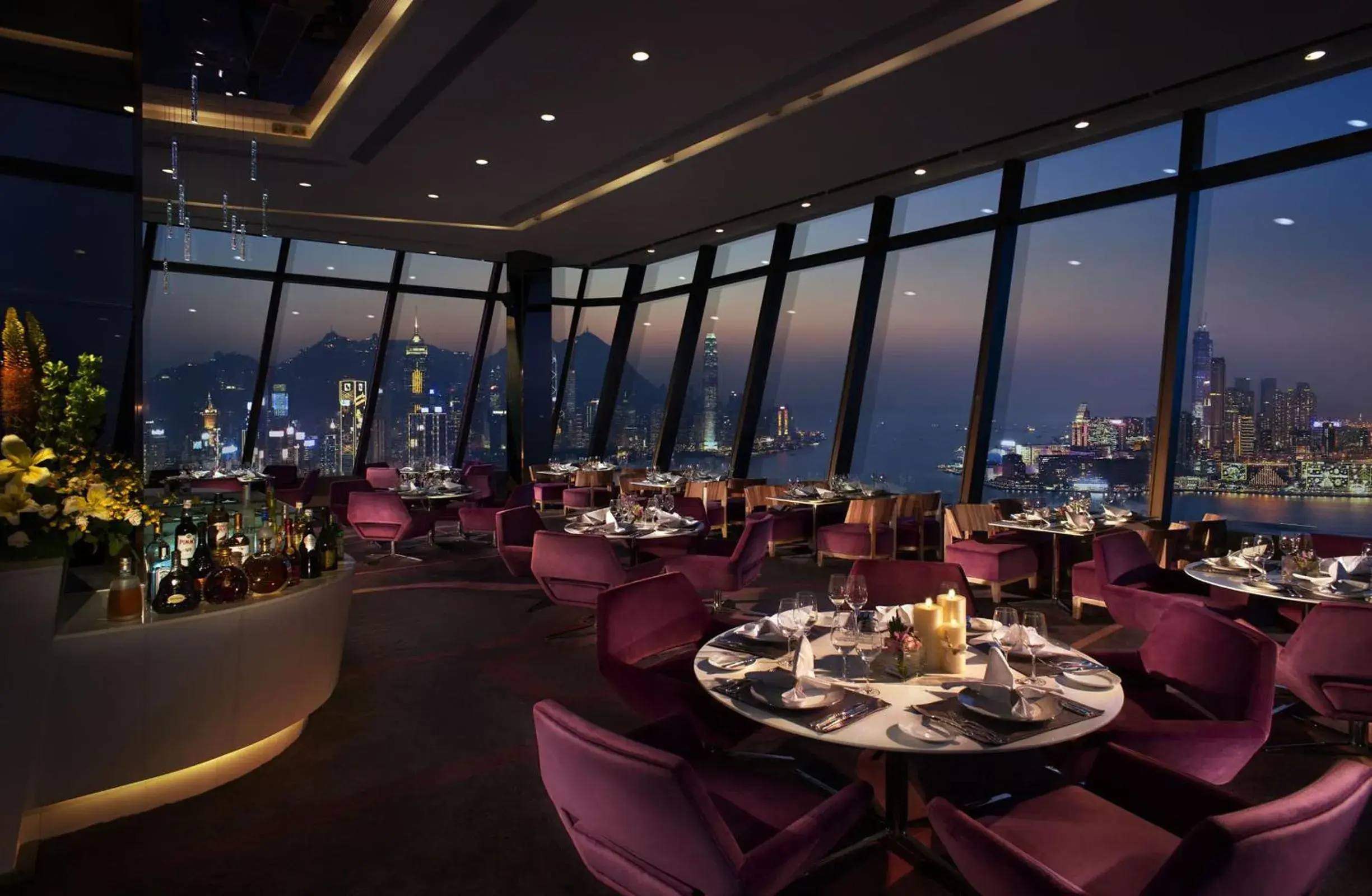 Restaurant/Places to Eat in Harbour Grand Hong Kong Hotel