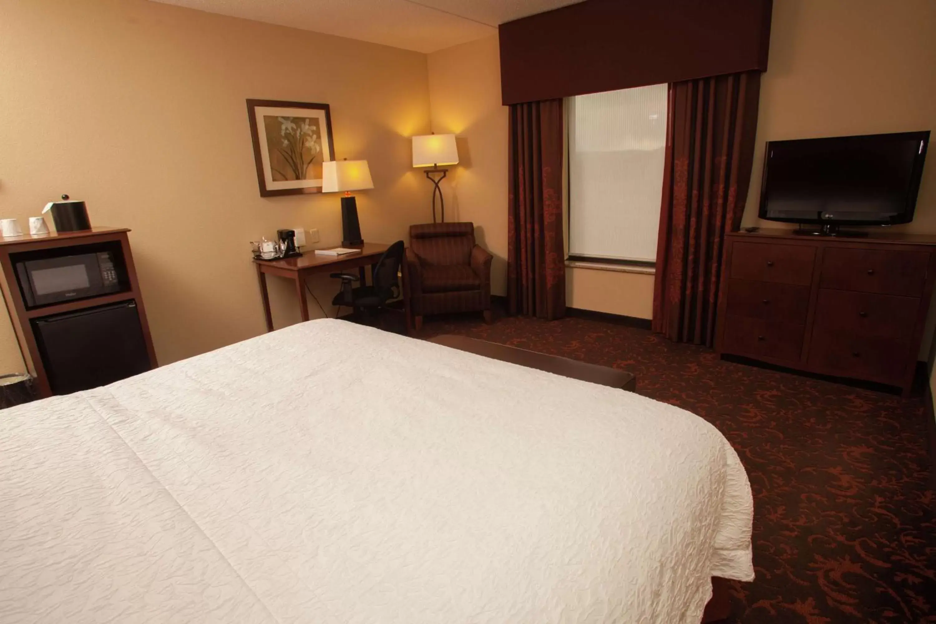 Bedroom, Bed in Hampton Inn Elmira/Horseheads