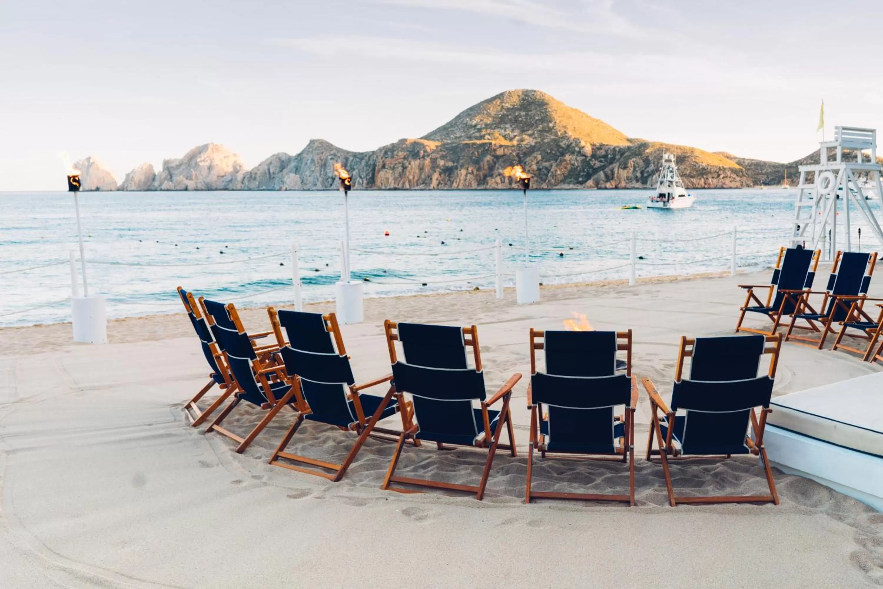 Restaurant/places to eat in Bahia Hotel & Beach House