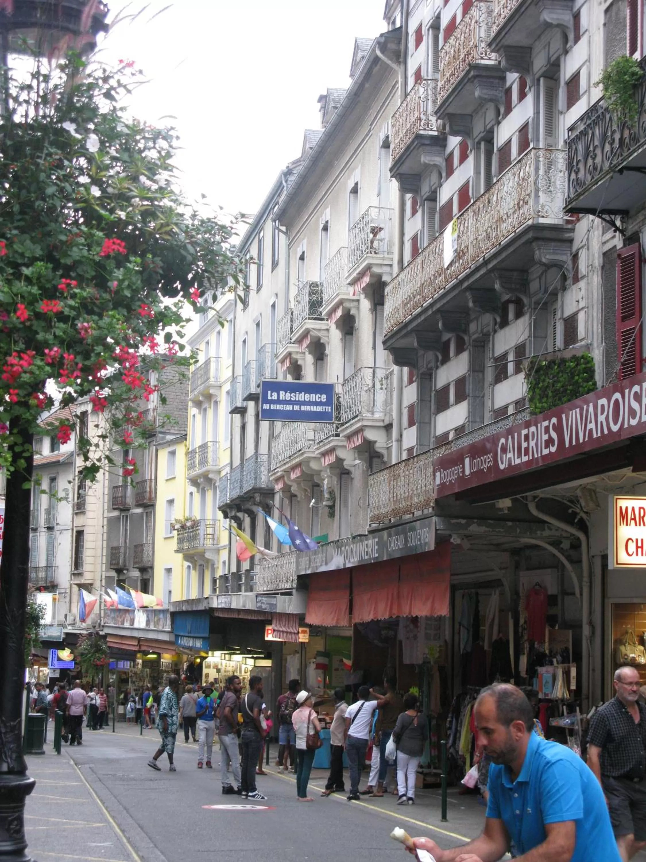Activities in la Résidence Berceau de Bernadette - Bernadette's cradle - Near Bernadette'House