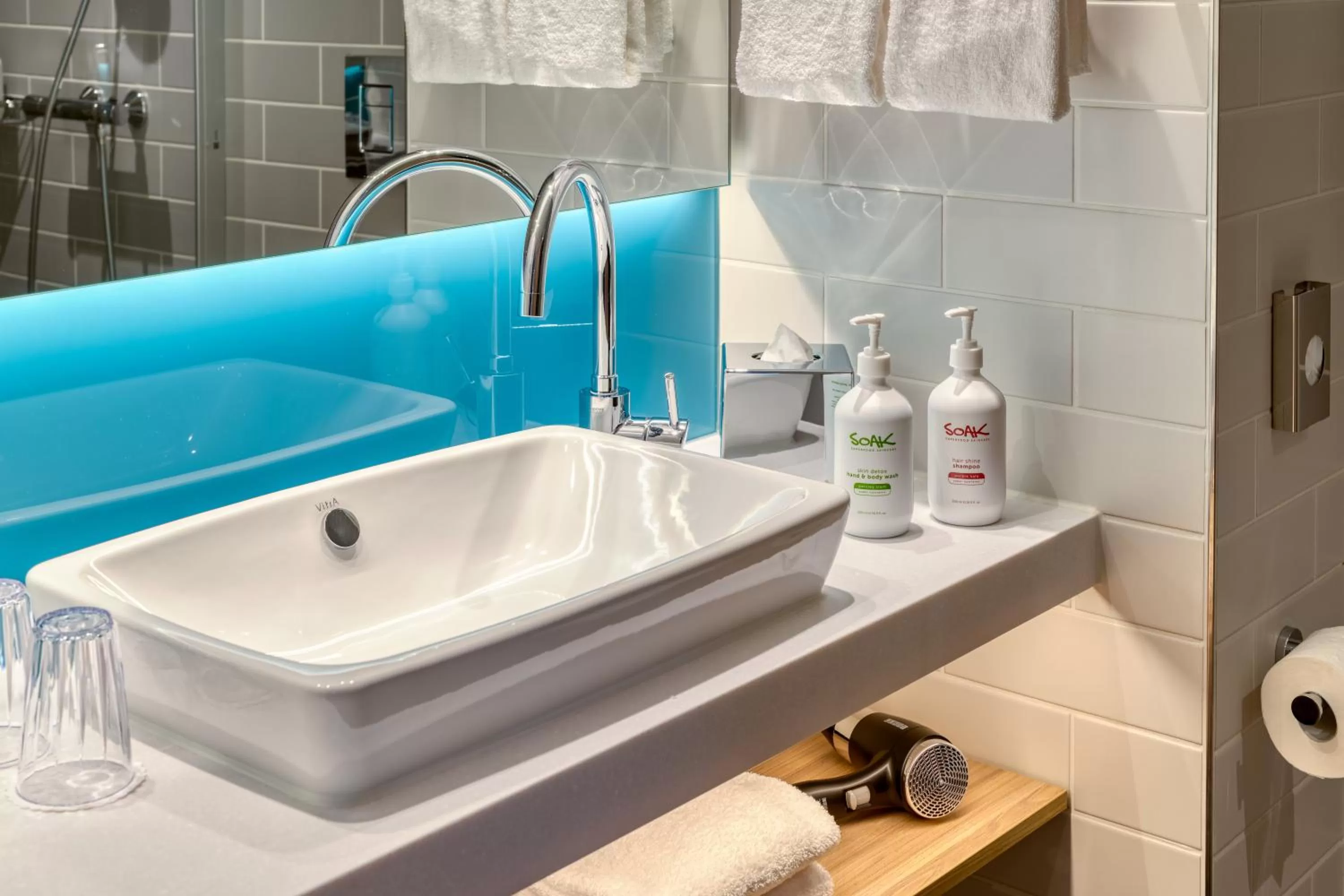 Bathroom in Holiday Inn Express - Fulda by IHG