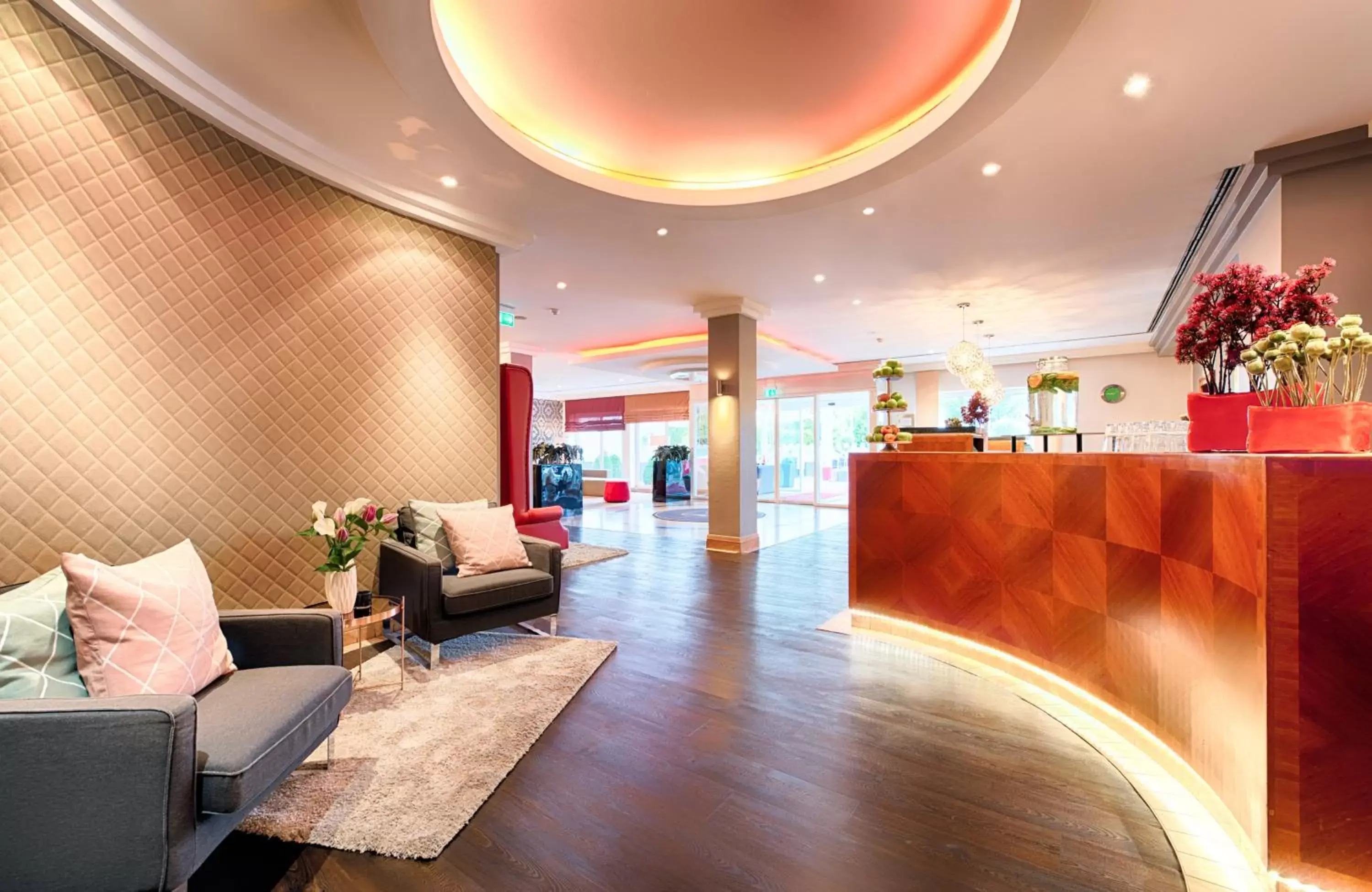 Lobby or reception in Leonardo Hotel Heidelberg Lobby or reception in Leonardo Hotel Heidelberg