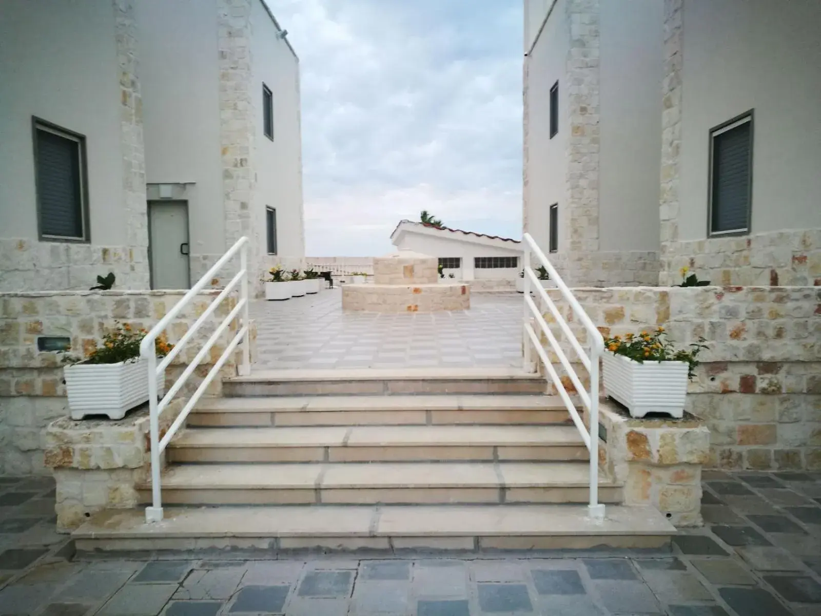 Patio, Property Building in Hotel Residence La Corvetta