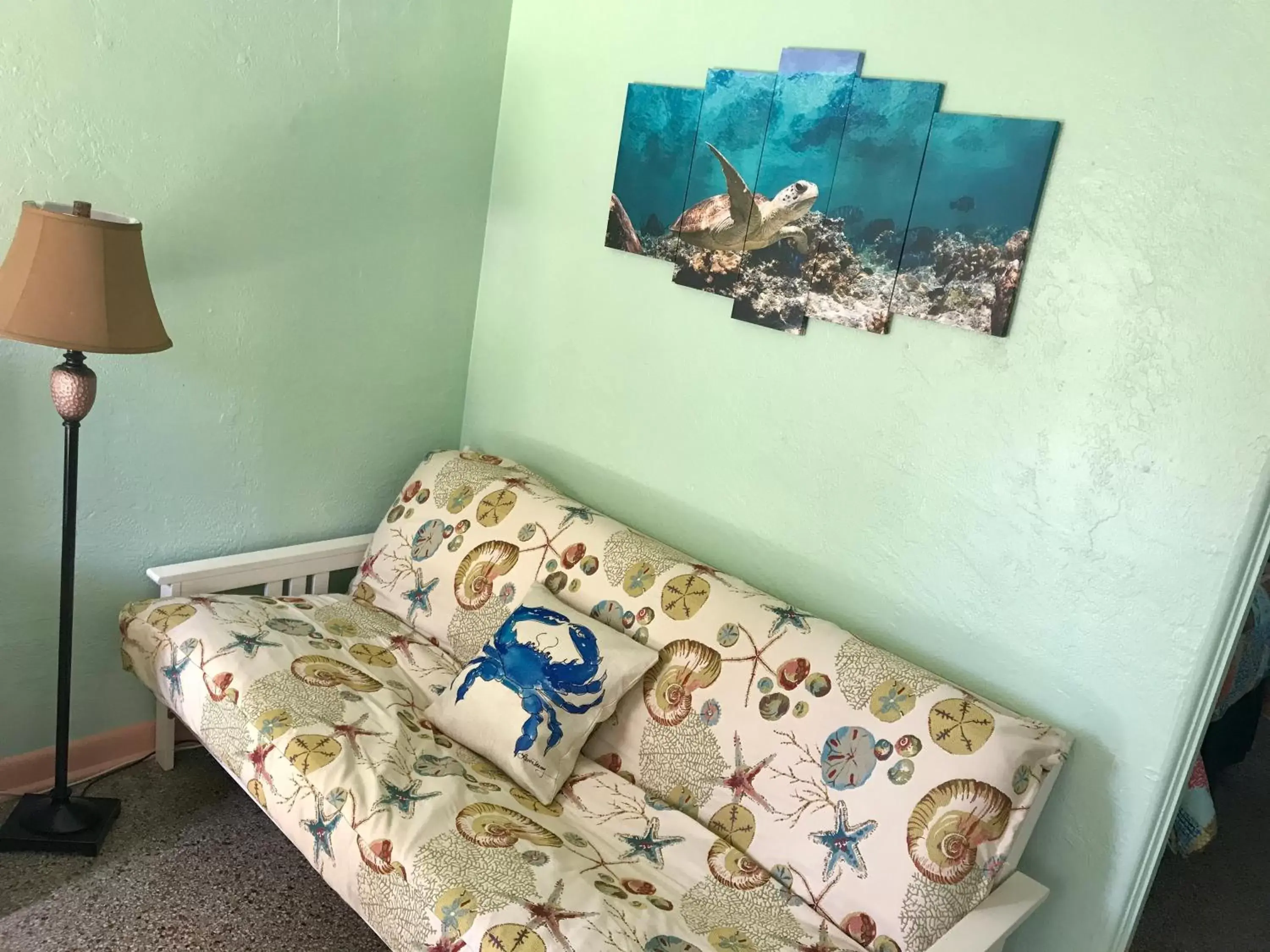 Living room, Seating Area in South Beach Inn - Cocoa Beach