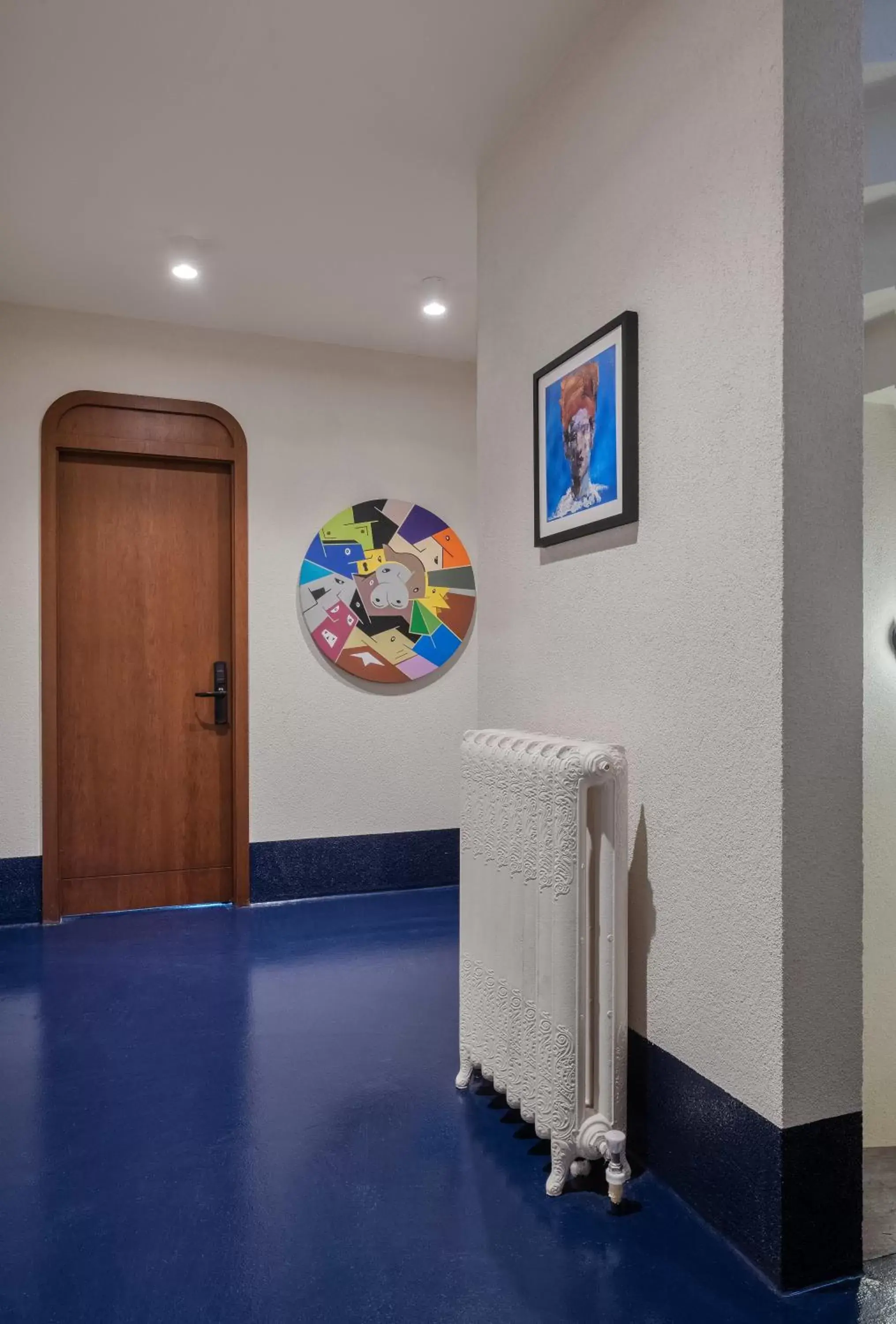 Property building in GentleTom Property building in GentleTom