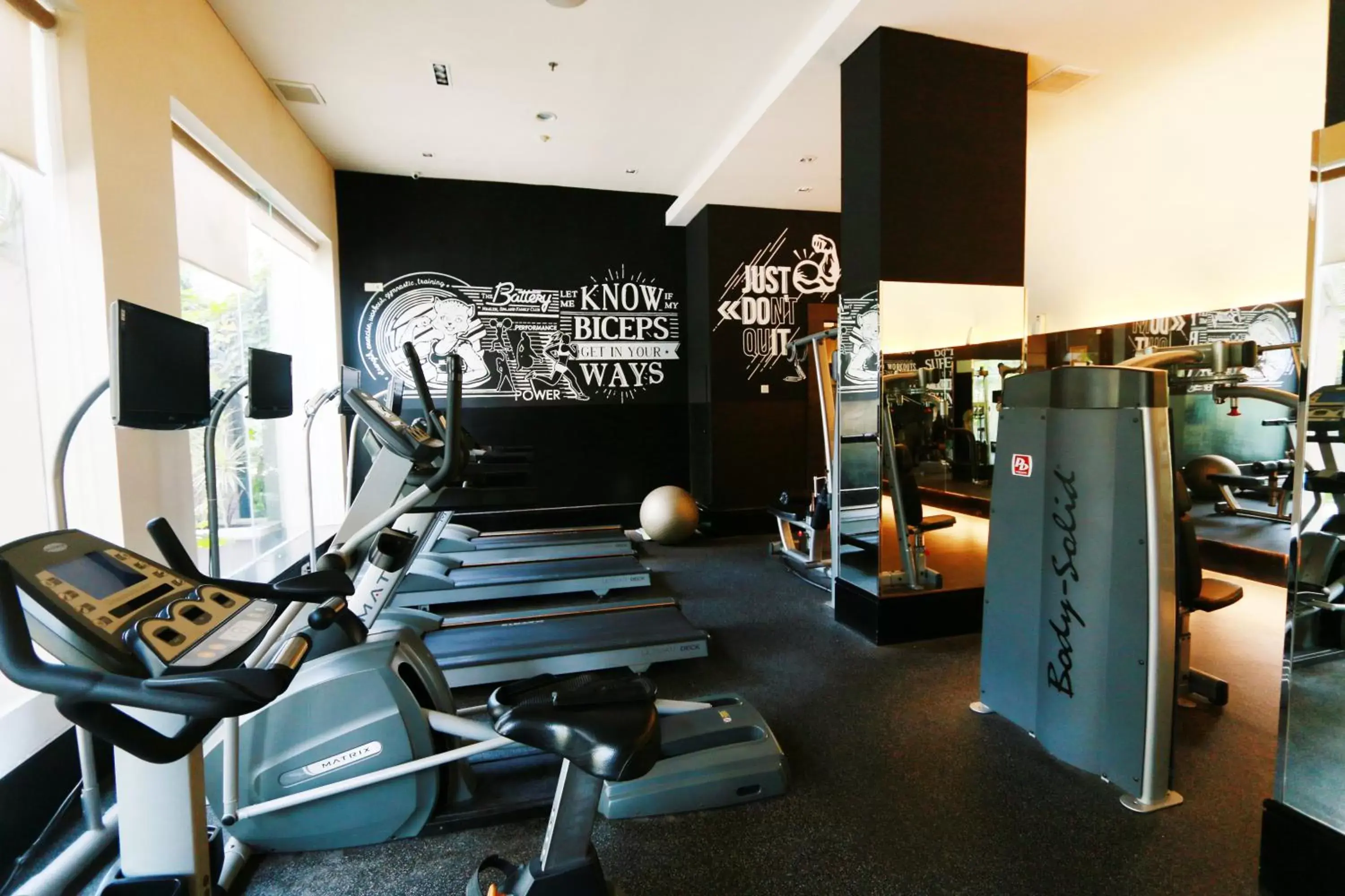 Fitness centre/facilities in Java Paragon Hotel & Residences Fitness centre/facilities in Java Paragon Hotel & Residences