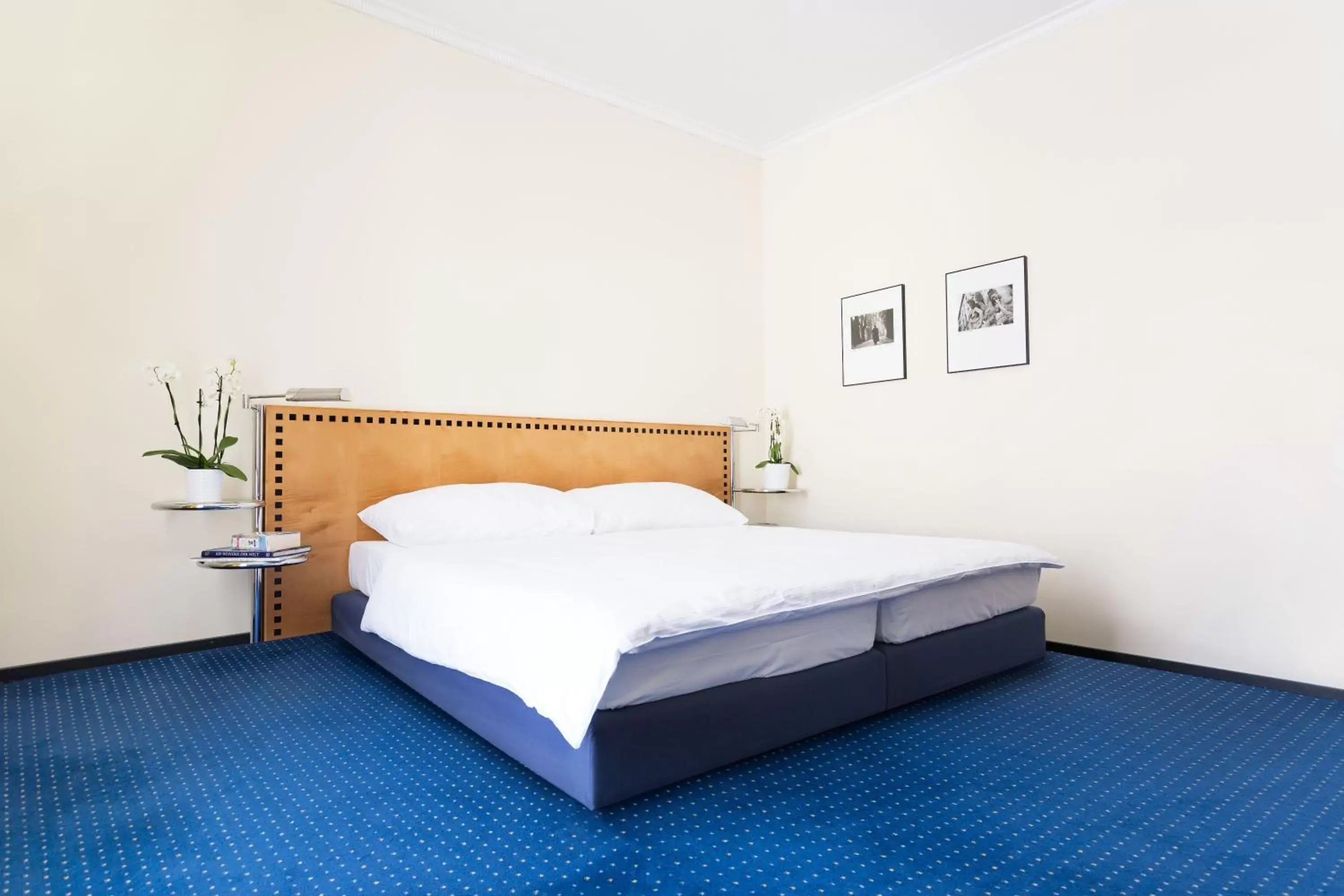 Twin Room in GLANDON Rooms Elite Twin Room in GLANDON Rooms Elite