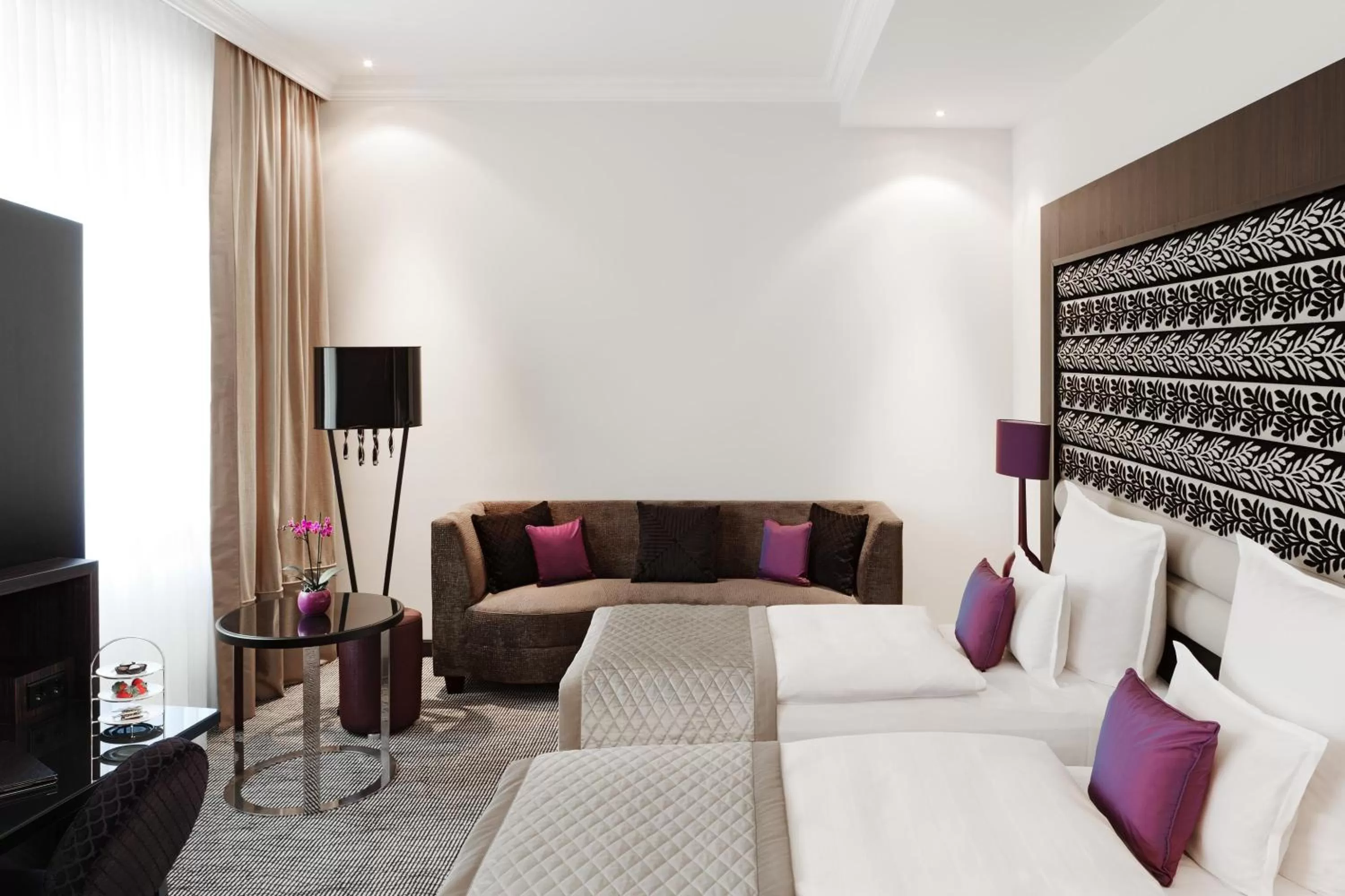 Photo of the whole room in Steigenberger Icon Grandhotel Handelshof Leipzig