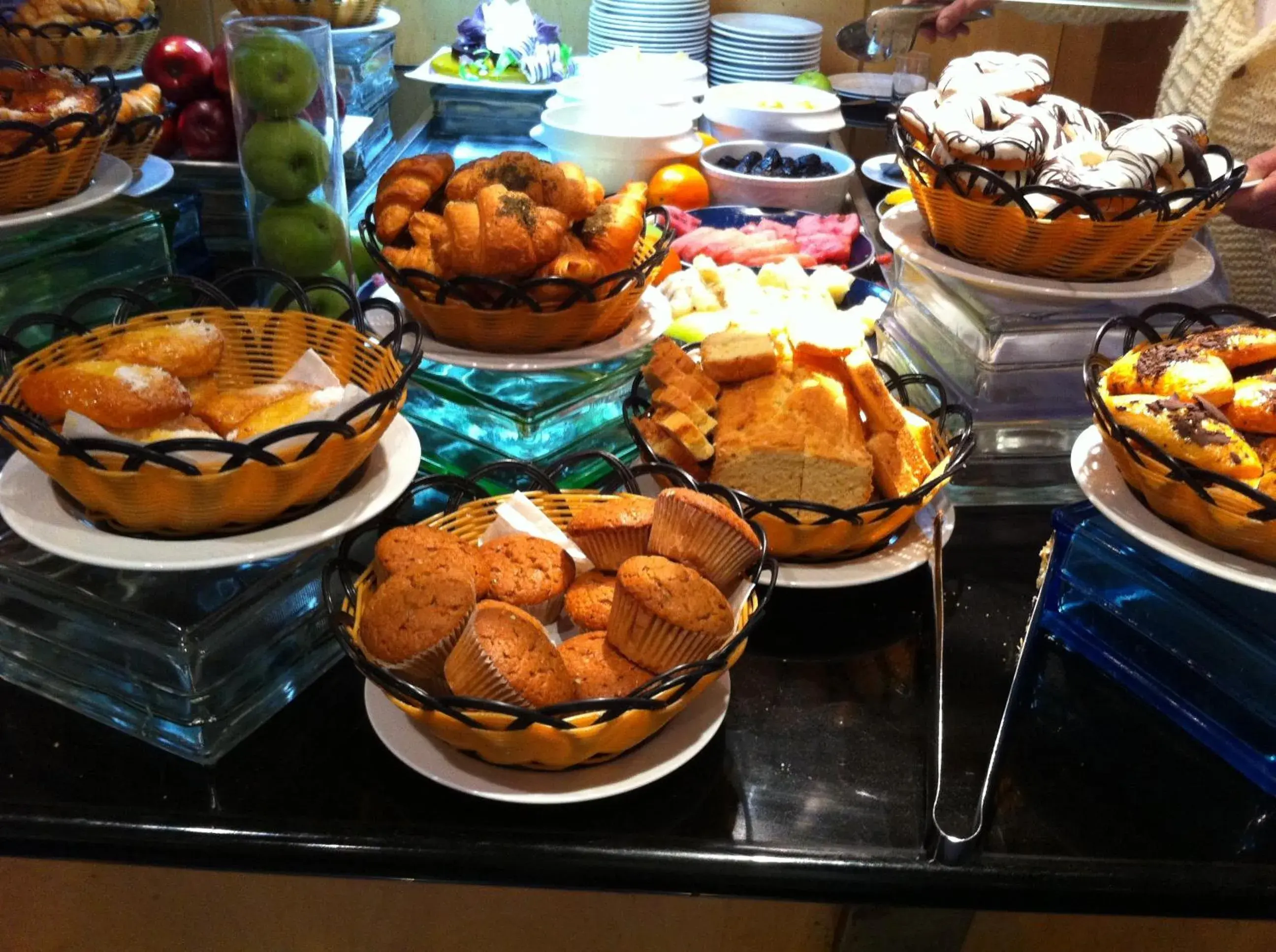 Buffet breakfast in Century Park Residence Buffet breakfast in Century Park Residence