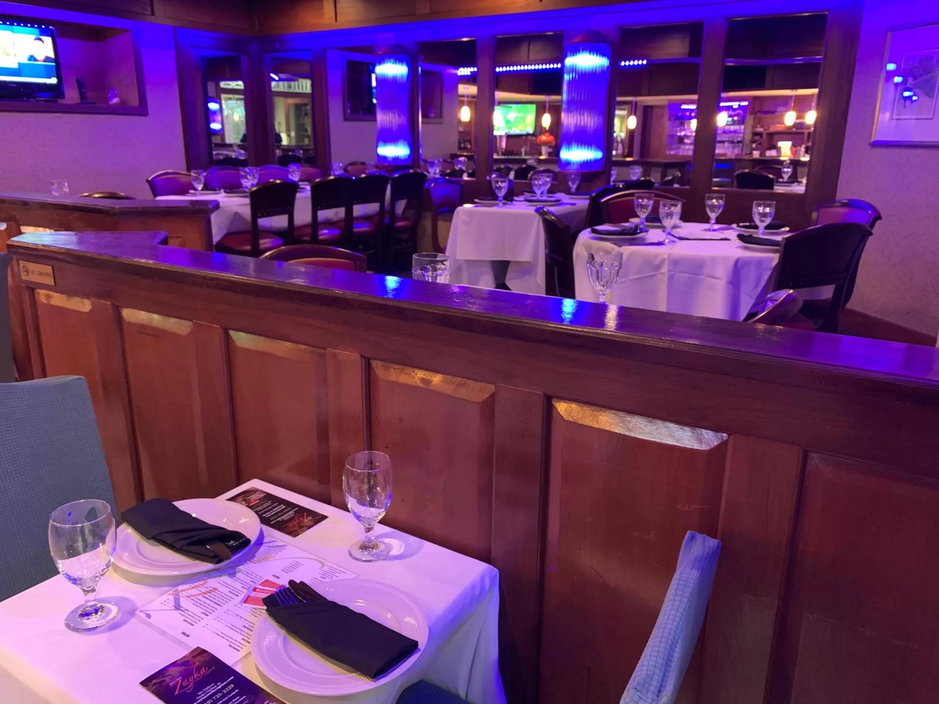 Restaurant/places to eat in Days Inn & Conf Center by Wyndham Southern Pines Pinehurst