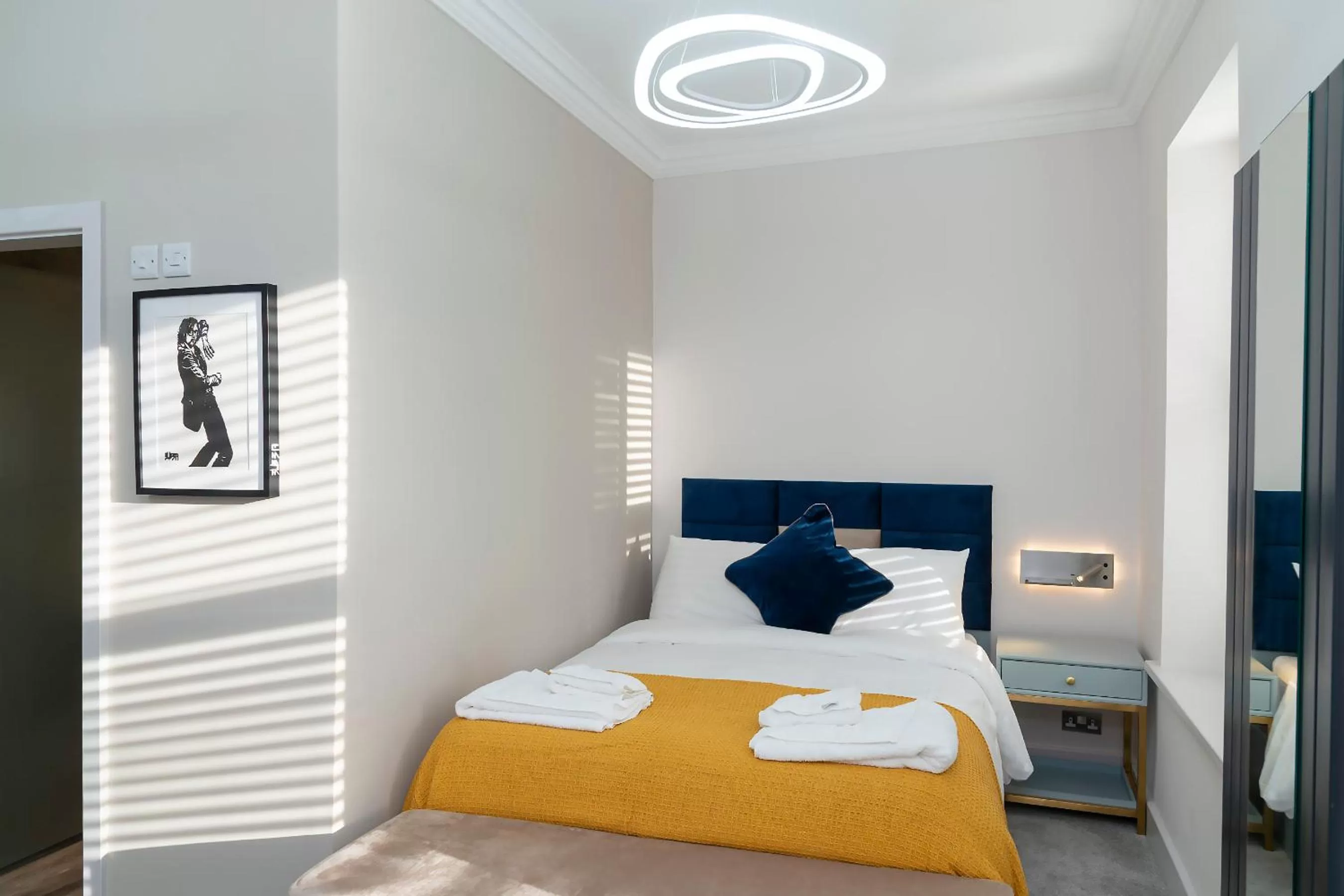 Bedroom, Bed in The Psalter