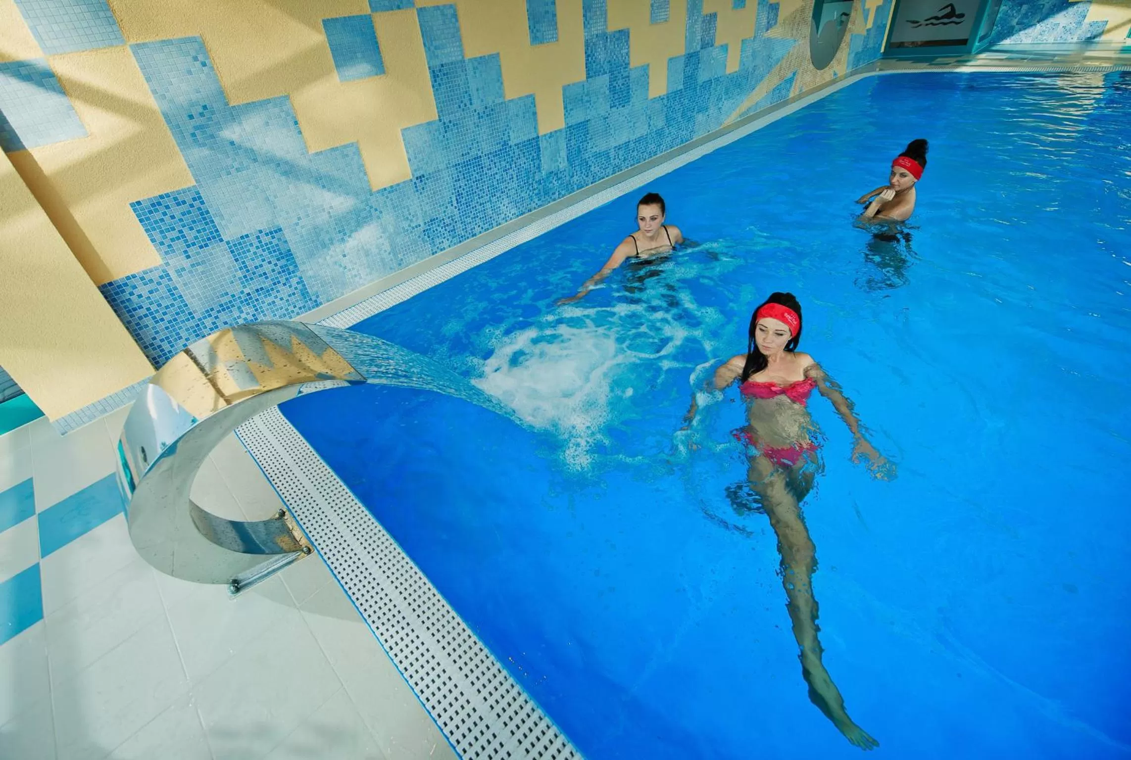 Swimming pool in Royal Park Hotel & Spa