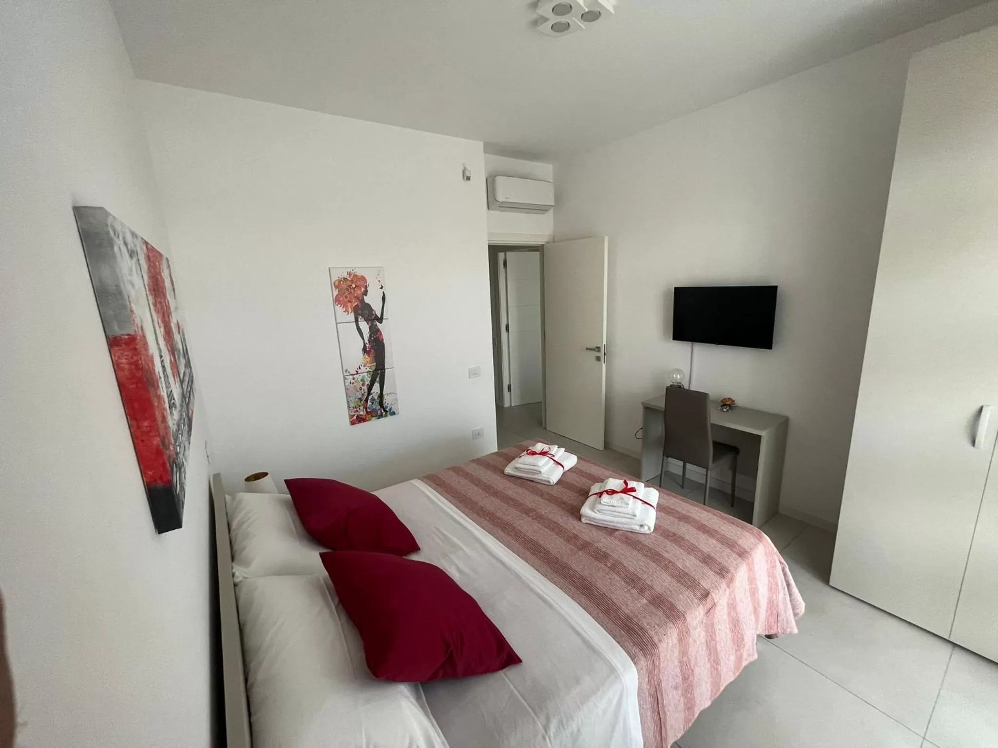 Bedroom, Bed in Bed & Breakfast Torre Mare