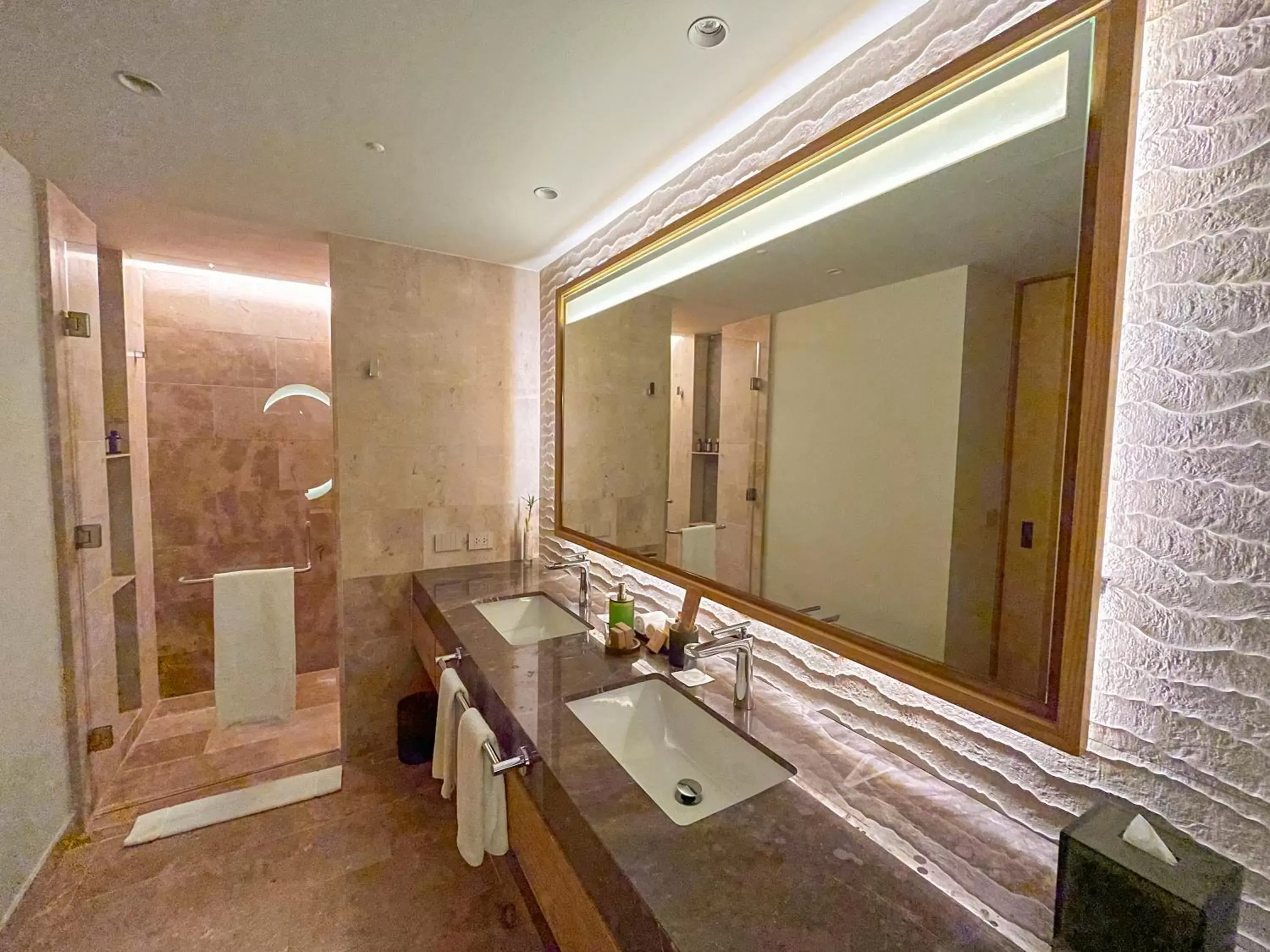 Bathroom in Haven Riviera Cancun - All Inclusive - Adults Only