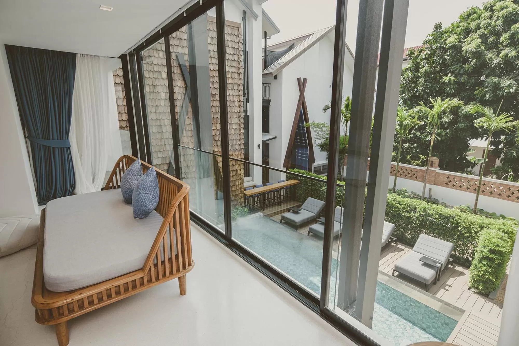 Pool view in THEE Vijit Lanna by TH District