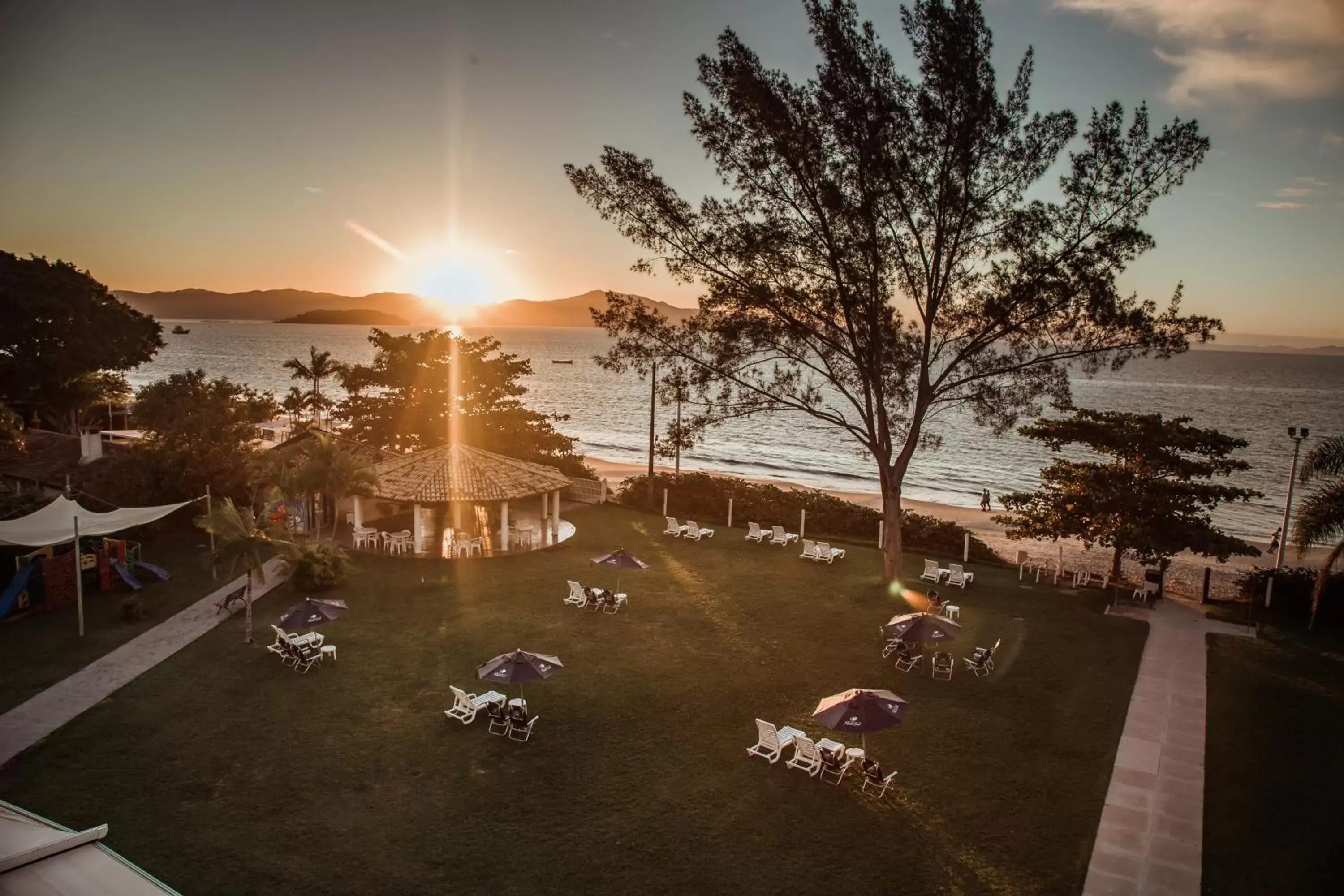 Garden in Hotel Porto Sol Beach