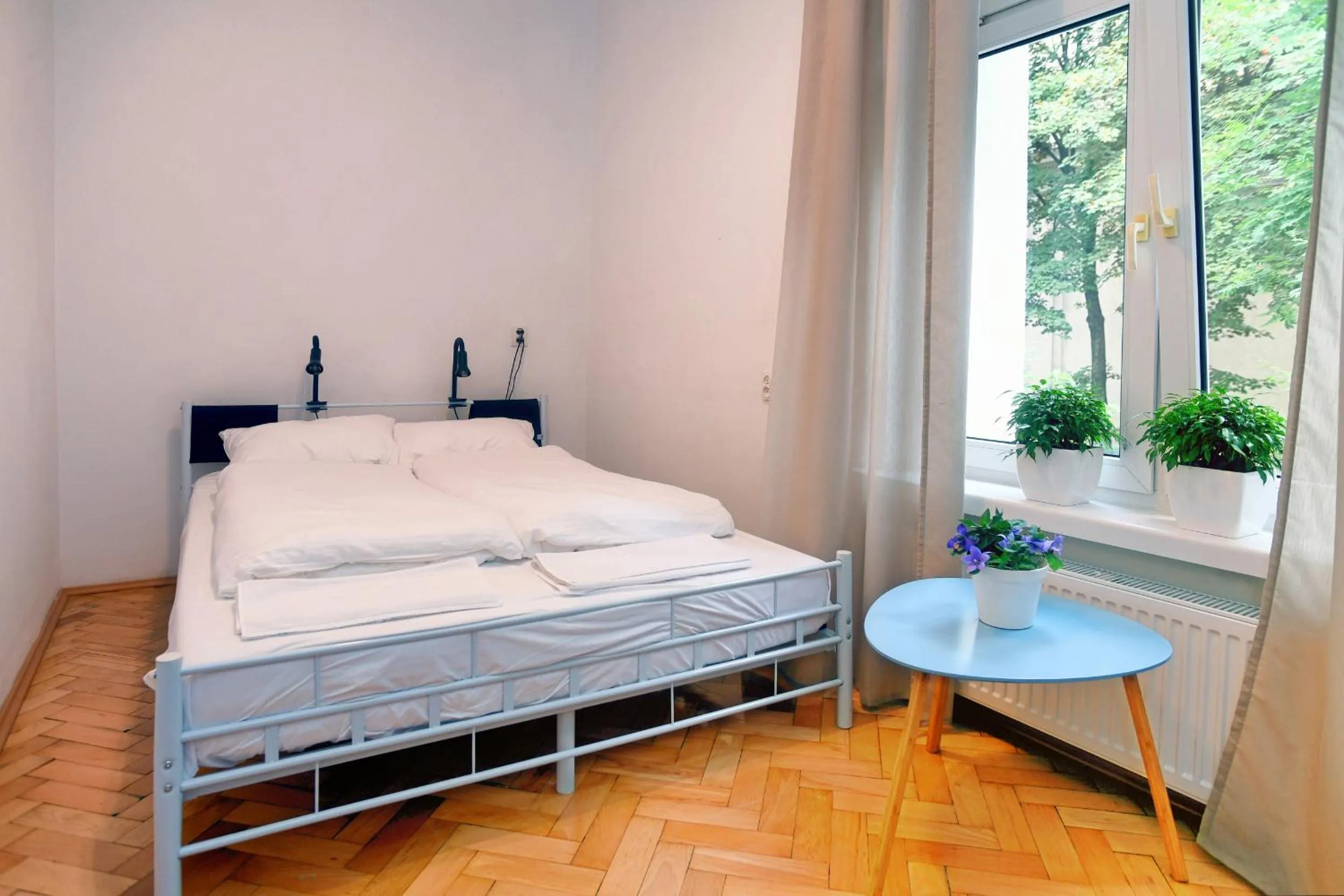 Photo of the whole room, Bed in Warsaw Hostel Centrum Private Rooms & Dorms