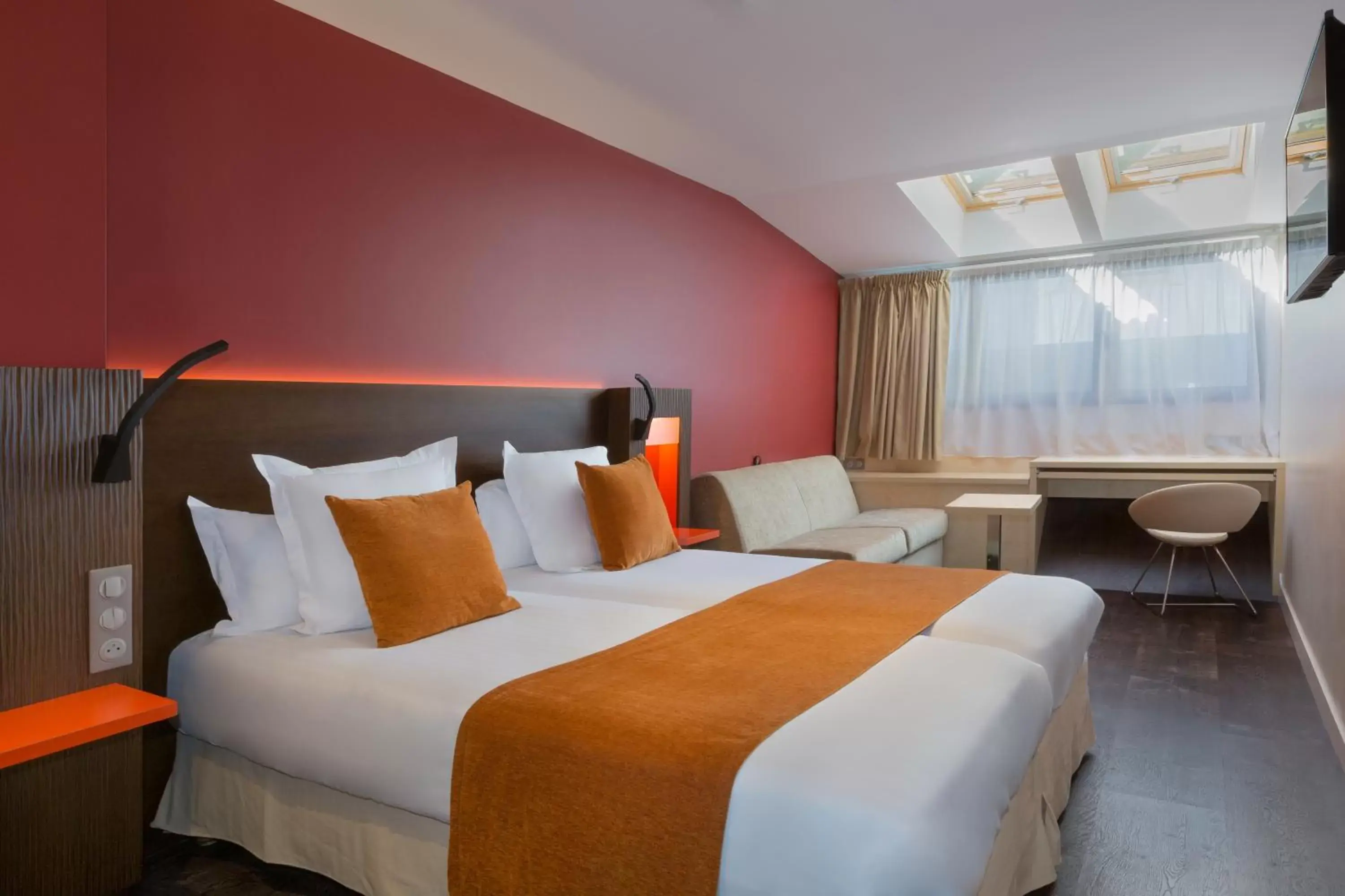 Bedroom in Best Western Seine West Hotel