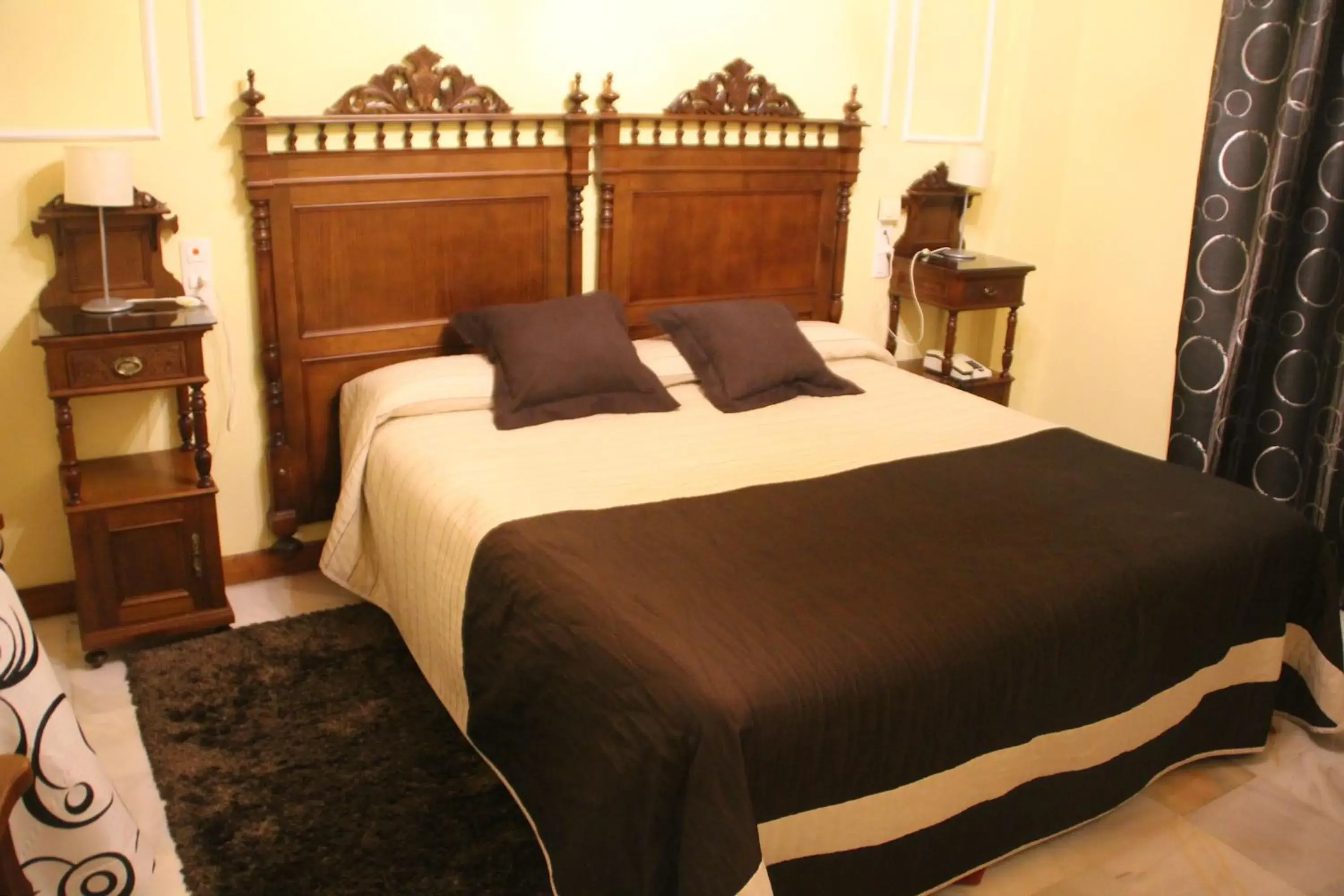 Bedroom, Bed in Hotel Palacio de Oñate